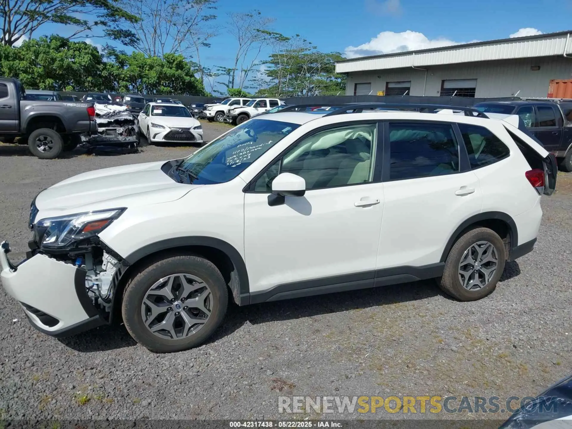 14 Photograph of a damaged car JF2SKAEC3PH400322 SUBARU FORESTER 2023