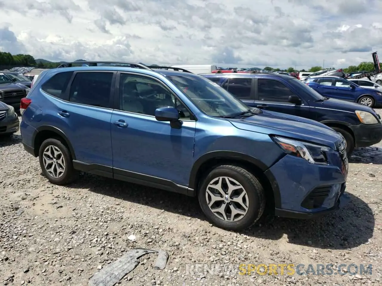 4 Photograph of a damaged car JF2SKAEC3PH513669 SUBARU FORESTER 2023
