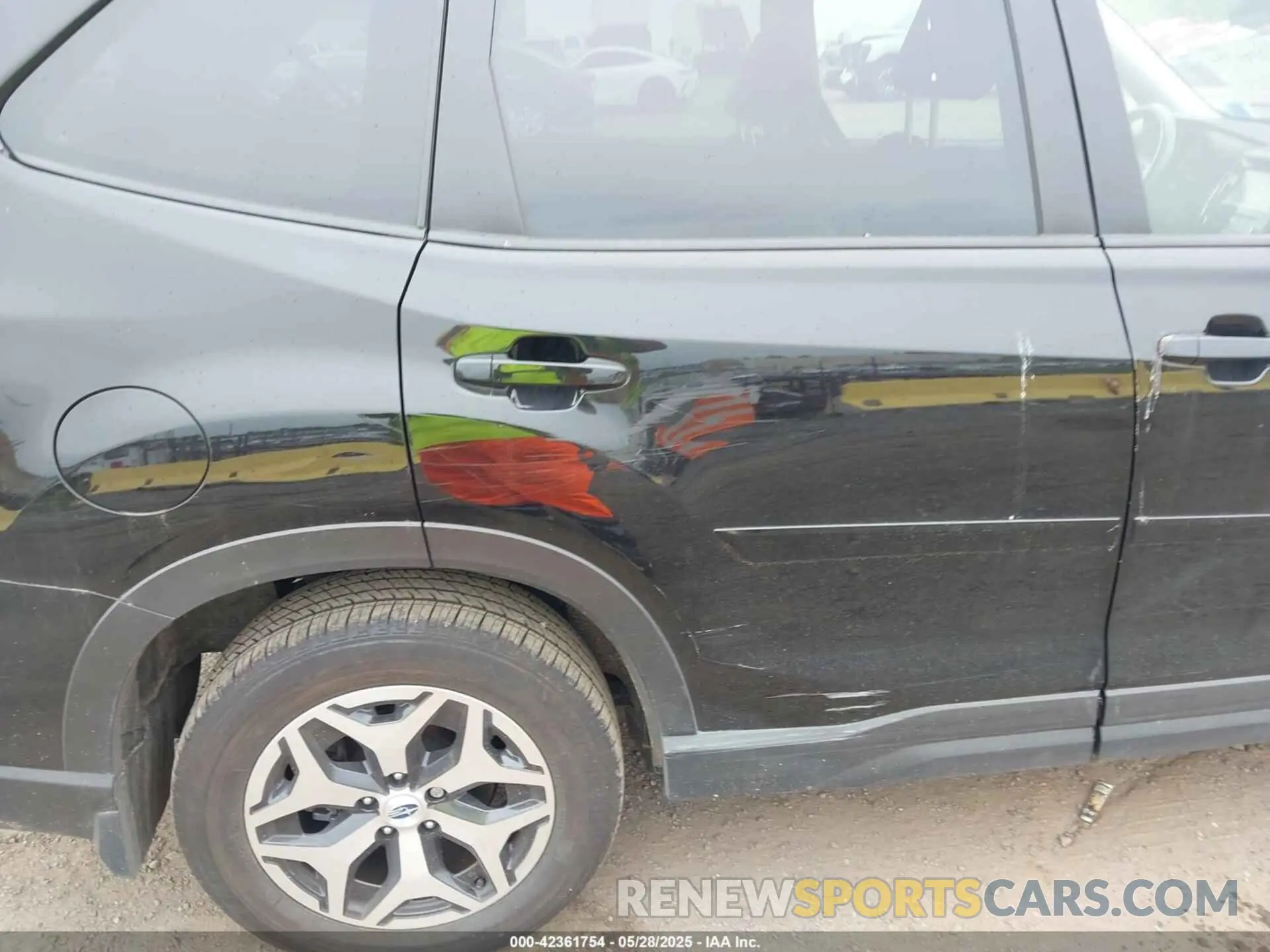 19 Photograph of a damaged car JF2SKAEC6PH511494 SUBARU FORESTER 2023