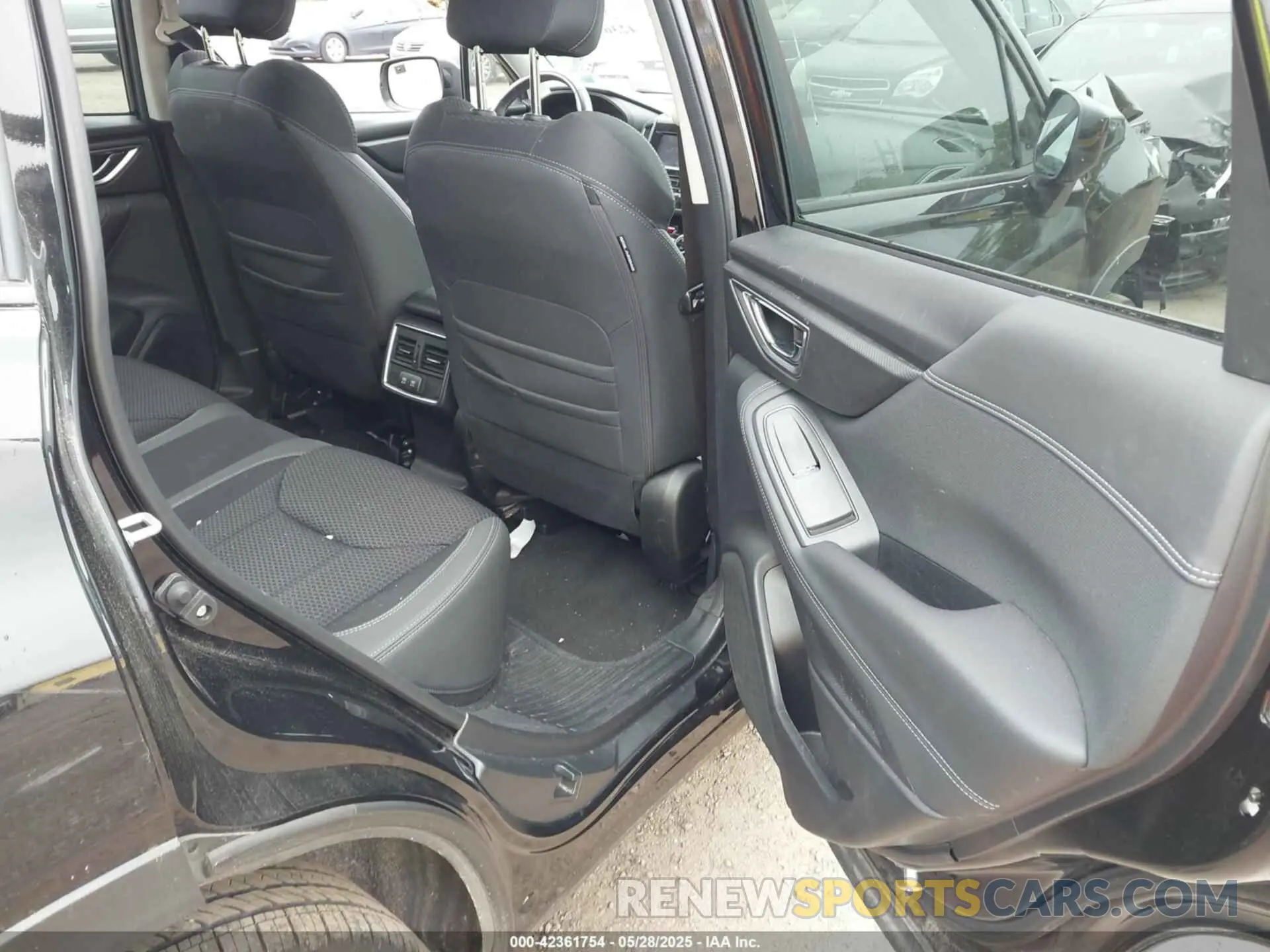 8 Photograph of a damaged car JF2SKAEC6PH511494 SUBARU FORESTER 2023