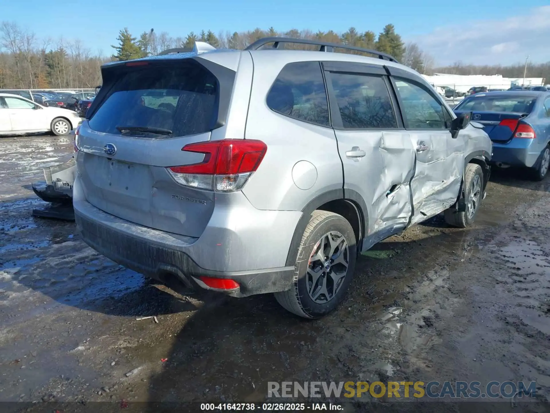 4 Photograph of a damaged car JF2SKAEC7PH545010 SUBARU FORESTER 2023