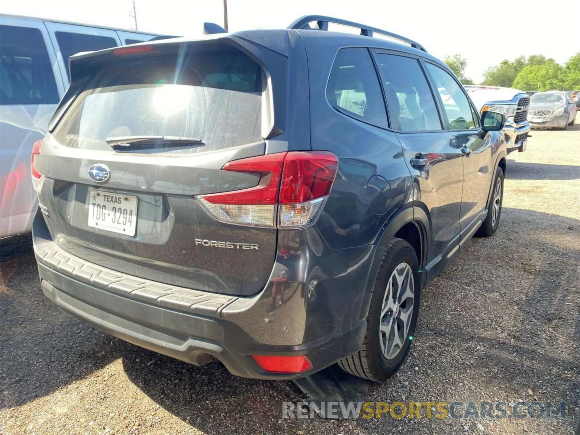 18 Photograph of a damaged car JF2SKAEC8PH425765 SUBARU FORESTER 2023