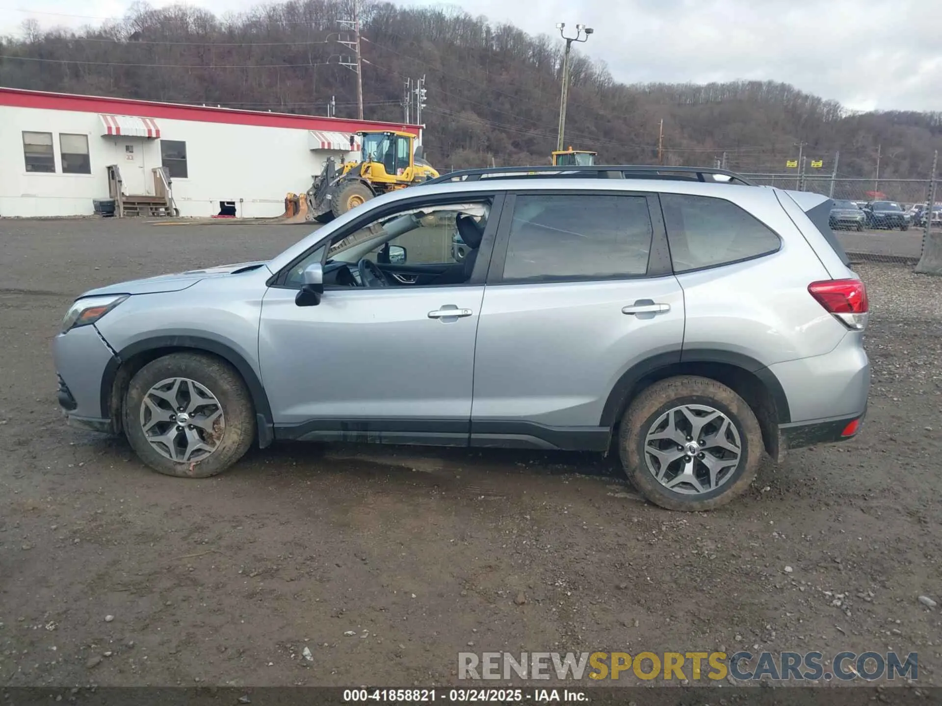 15 Photograph of a damaged car JF2SKAEC8PH518348 SUBARU FORESTER 2023