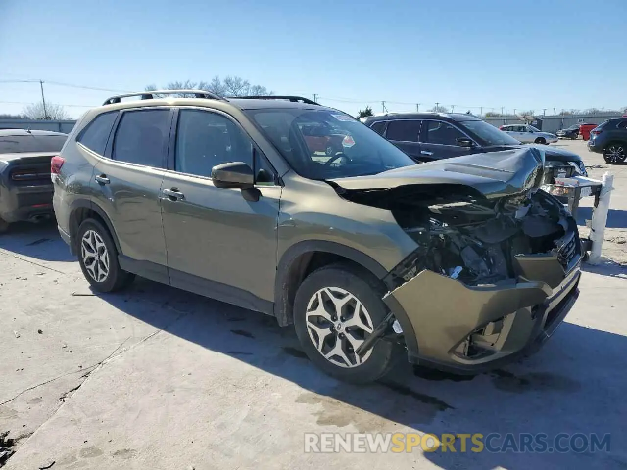 4 Photograph of a damaged car JF2SKAECXPH535619 SUBARU FORESTER 2023