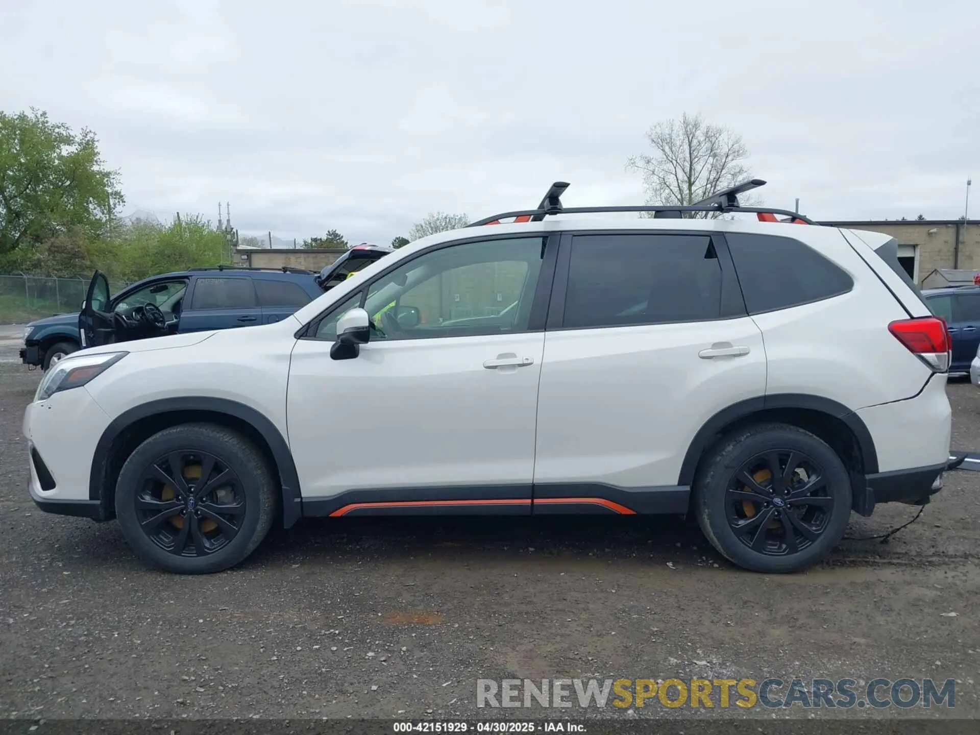 15 Photograph of a damaged car JF2SKAJC1PH456409 SUBARU FORESTER 2023