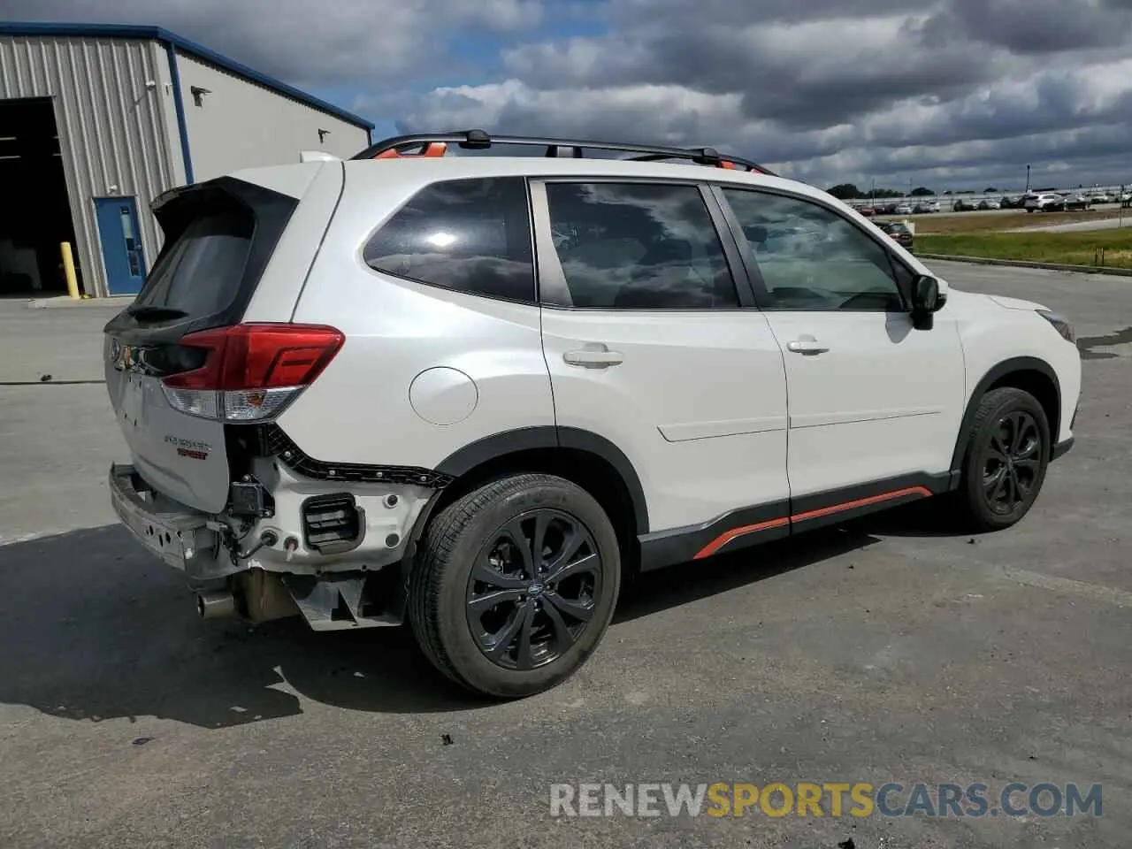 3 Photograph of a damaged car JF2SKAJC8PH423634 SUBARU FORESTER 2023