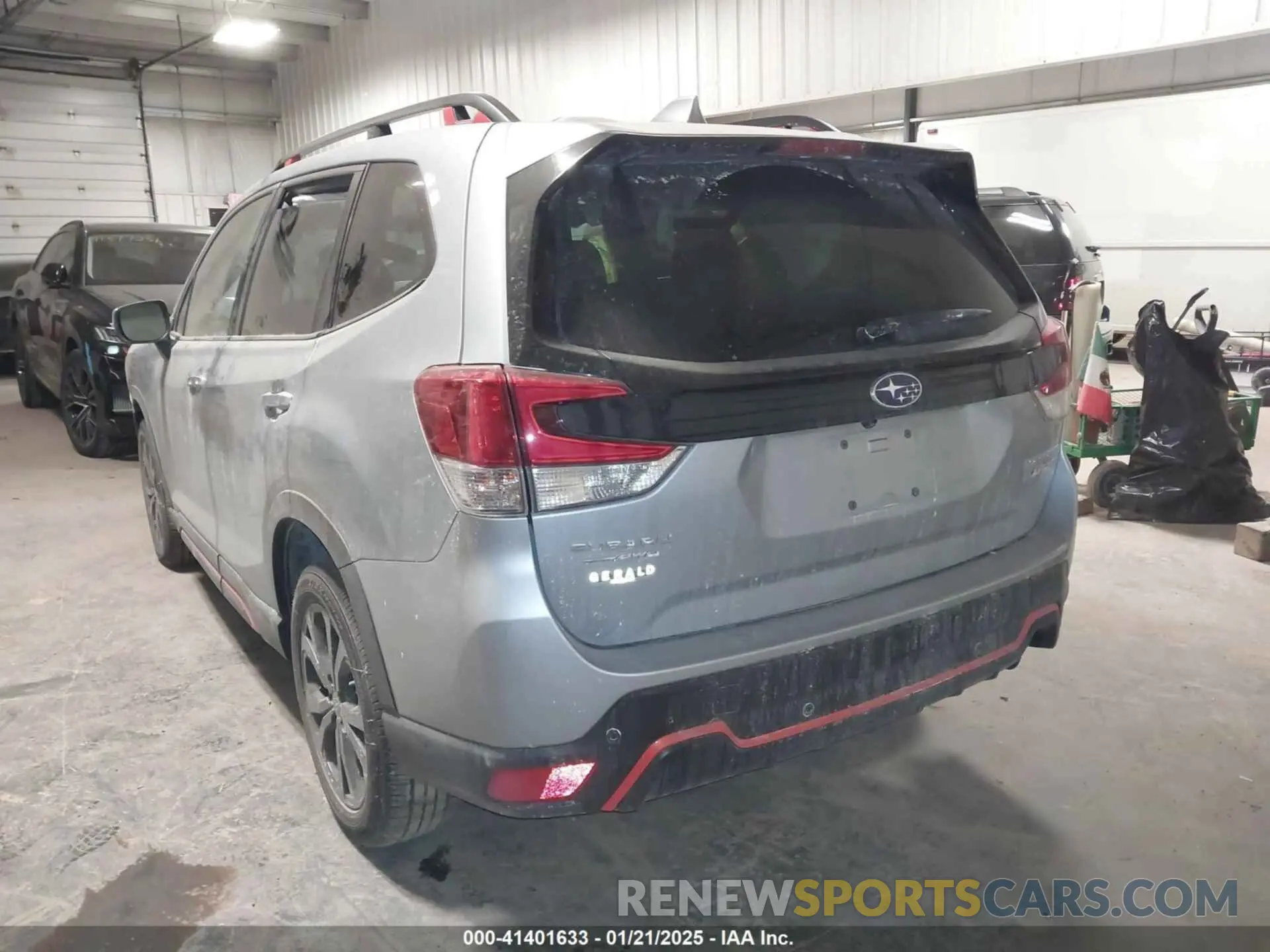 3 Photograph of a damaged car JF2SKAJC8PH498107 SUBARU FORESTER 2023