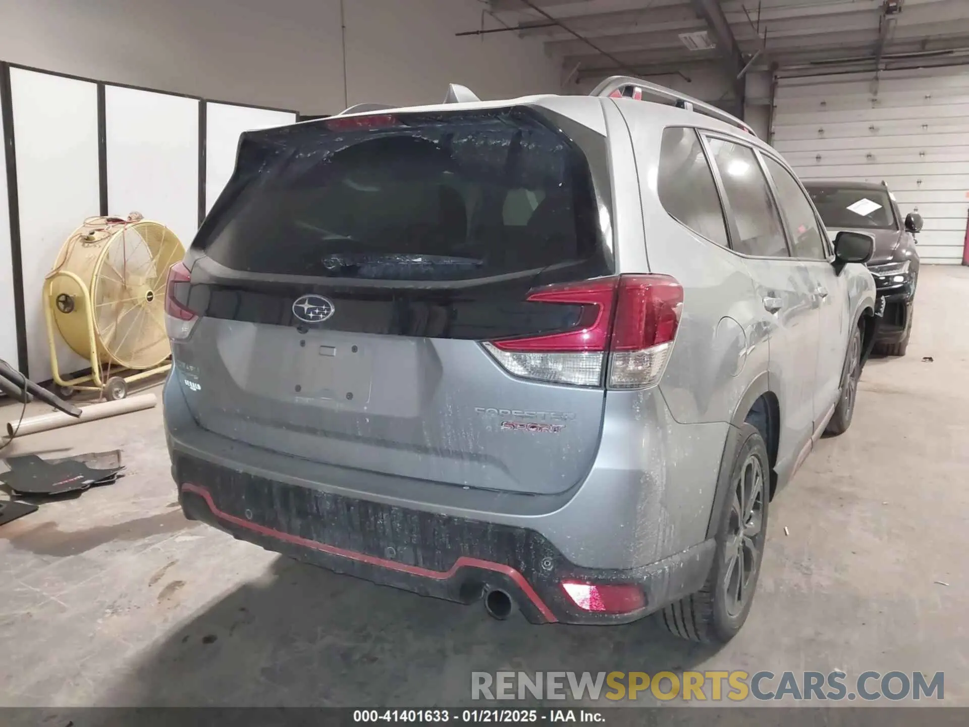 4 Photograph of a damaged car JF2SKAJC8PH498107 SUBARU FORESTER 2023