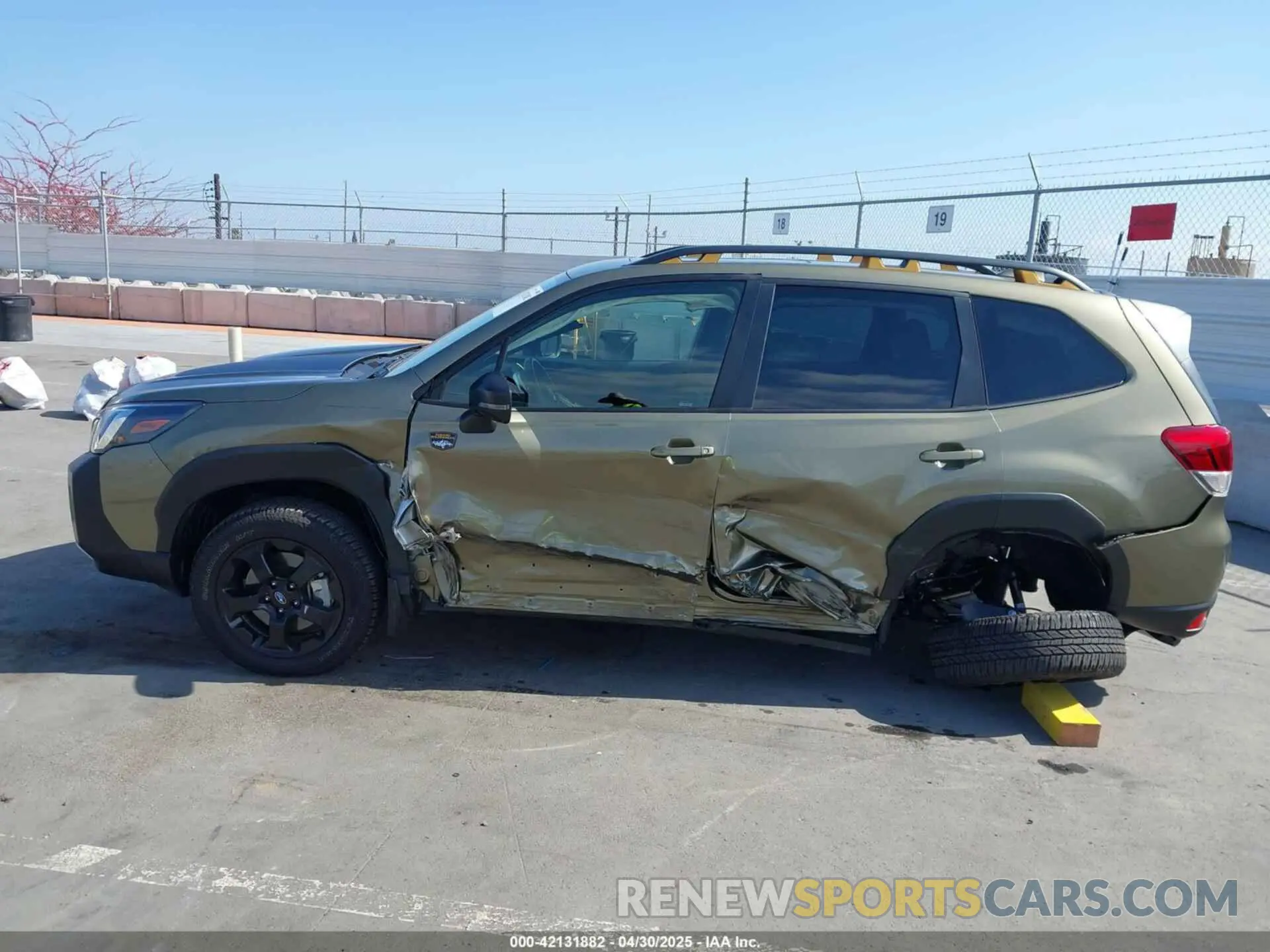 14 Photograph of a damaged car JF2SKAMC0PH531788 SUBARU FORESTER 2023