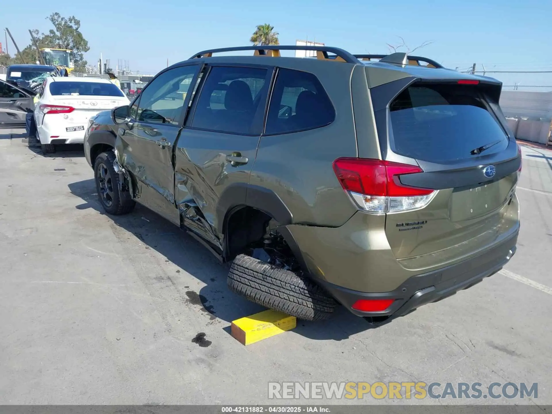 3 Photograph of a damaged car JF2SKAMC0PH531788 SUBARU FORESTER 2023