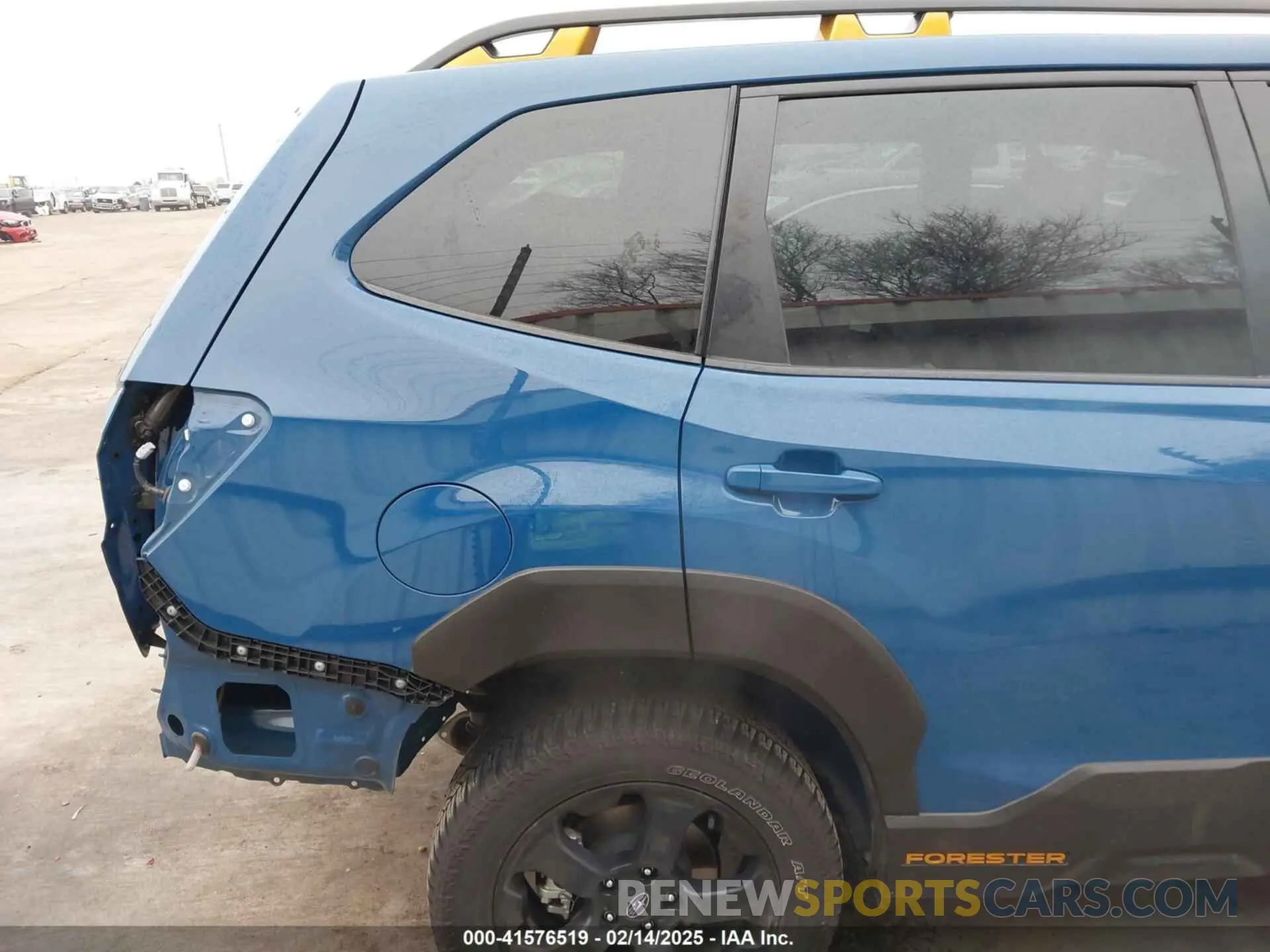 18 Photograph of a damaged car JF2SKAMC2PH427853 SUBARU FORESTER 2023
