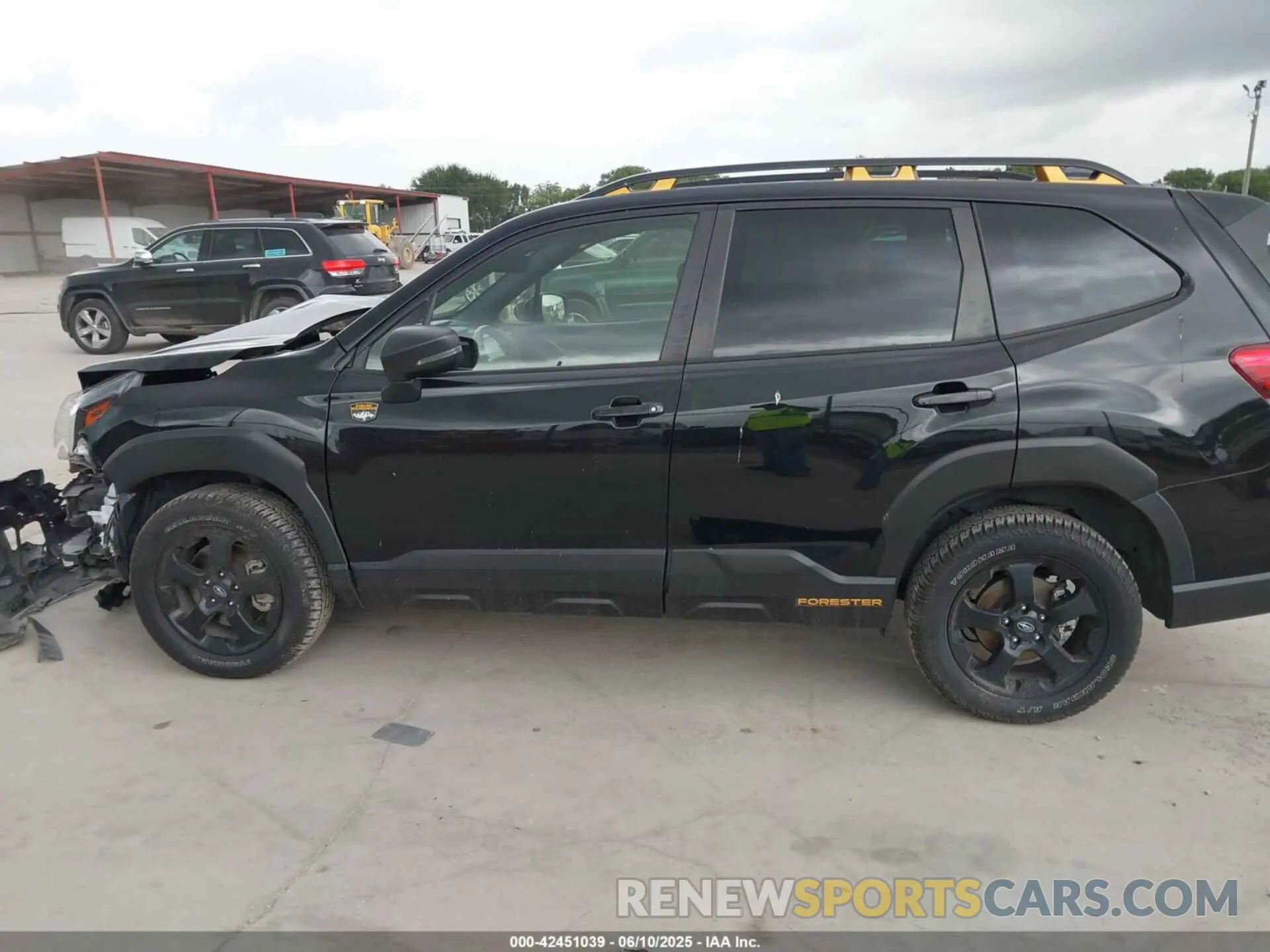 14 Photograph of a damaged car JF2SKAMC2PH505242 SUBARU FORESTER 2023