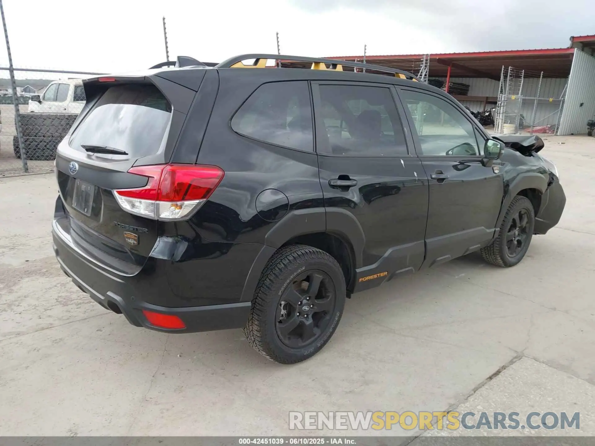 4 Photograph of a damaged car JF2SKAMC2PH505242 SUBARU FORESTER 2023