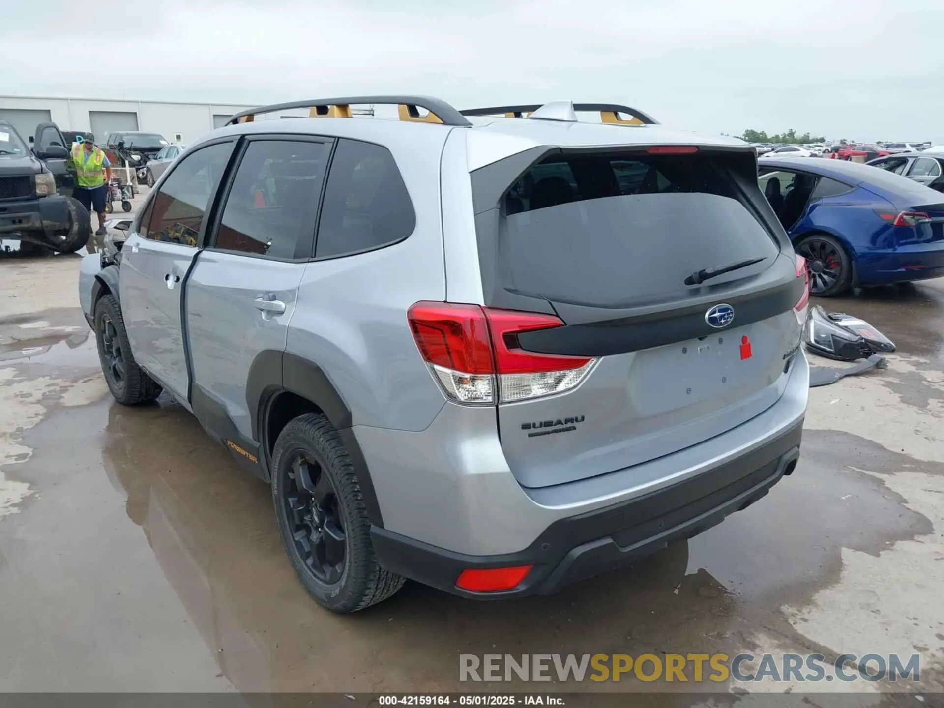 3 Photograph of a damaged car JF2SKAMC8PH410507 SUBARU FORESTER 2023