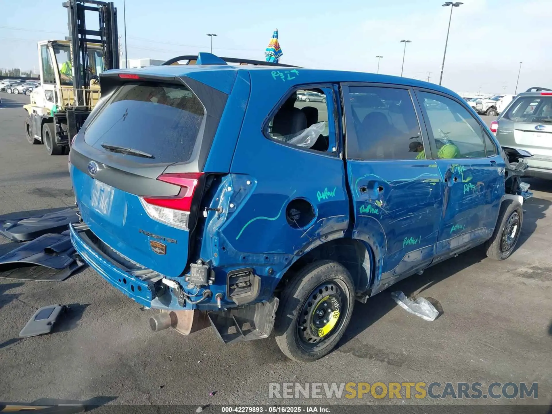 4 Photograph of a damaged car JF2SKAMC8PH474675 SUBARU FORESTER 2023