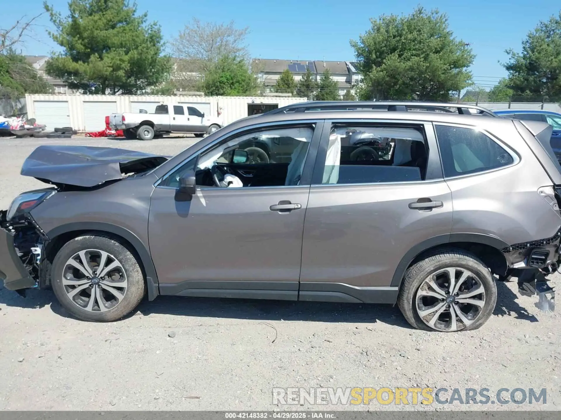 14 Photograph of a damaged car JF2SKANC0PH548072 SUBARU FORESTER 2023