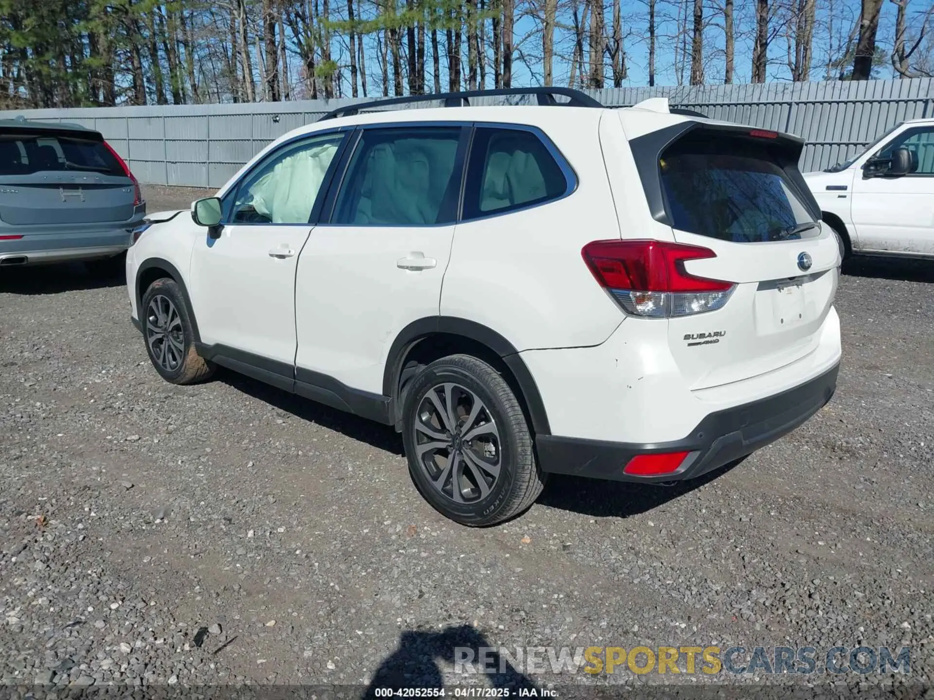 3 Photograph of a damaged car JF2SKAPC3PH528766 SUBARU FORESTER 2023