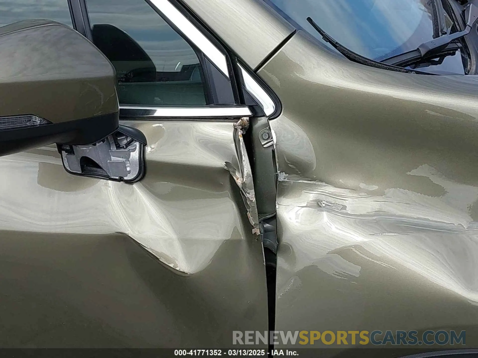 18 Photograph of a damaged car JF2SKAPC4PH536844 SUBARU FORESTER 2023