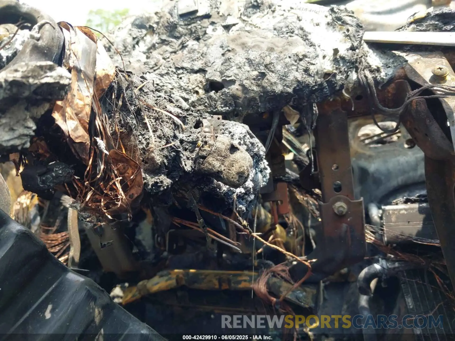 11 Photograph of a damaged car JF2SKAPC7PH401048 SUBARU FORESTER 2023