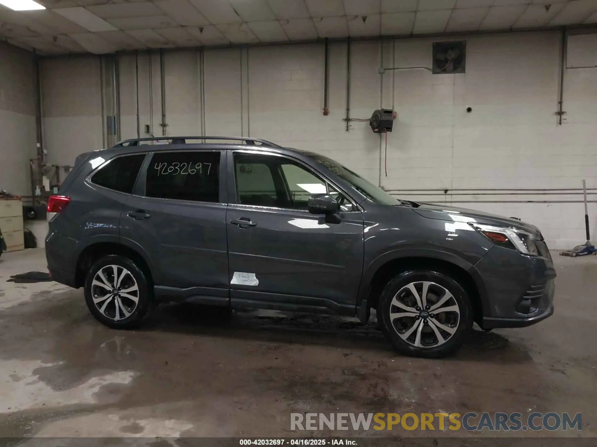 16 Photograph of a damaged car JF2SKAPCXPH462037 SUBARU FORESTER 2023