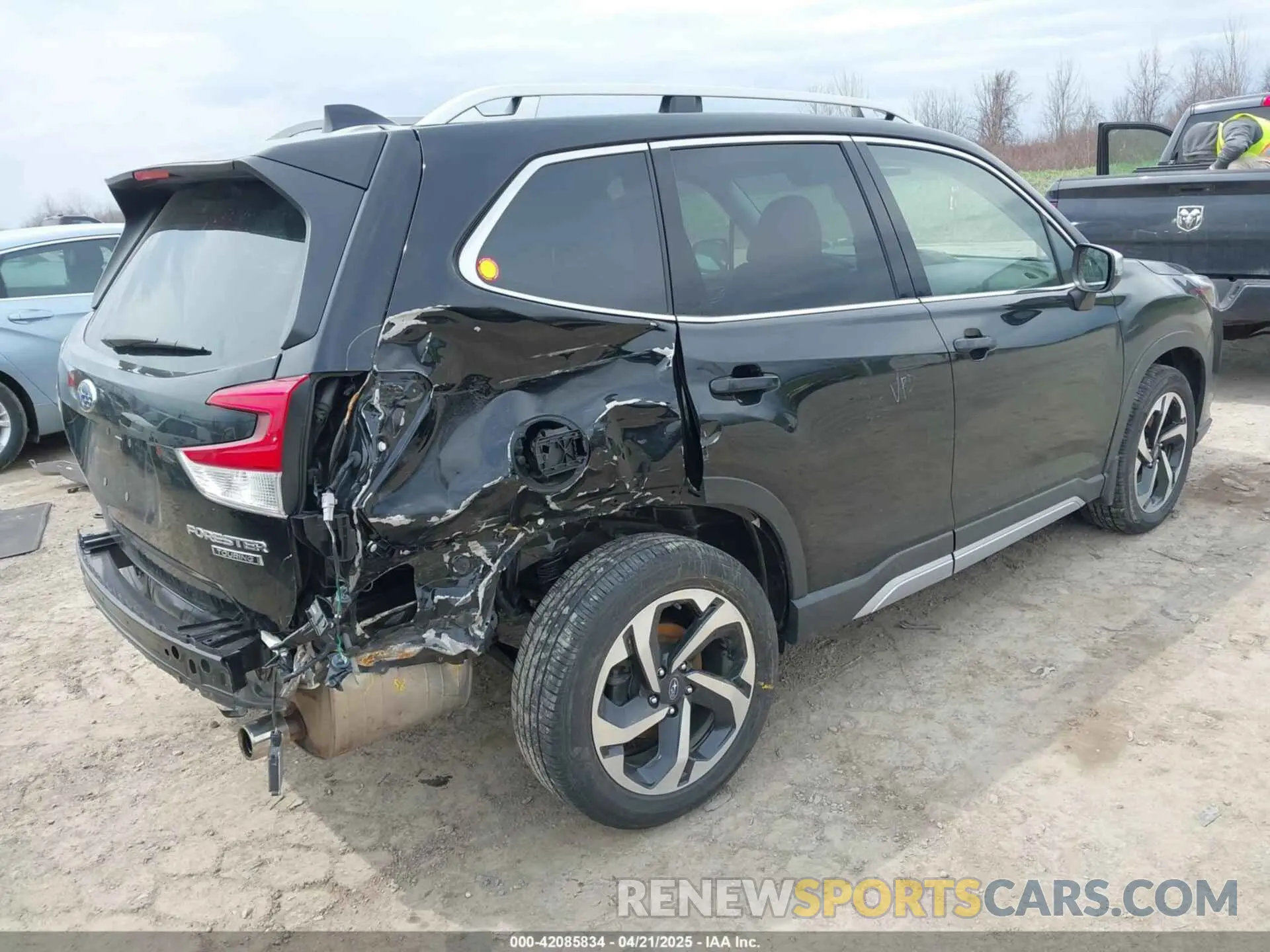 4 Photograph of a damaged car JF2SKARC2PH537438 SUBARU FORESTER 2023