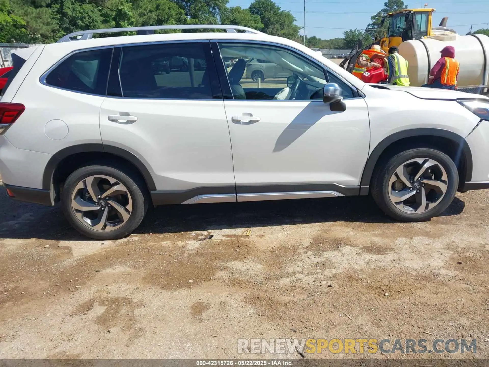 13 Photograph of a damaged car JF2SKARC3PH525847 SUBARU FORESTER 2023