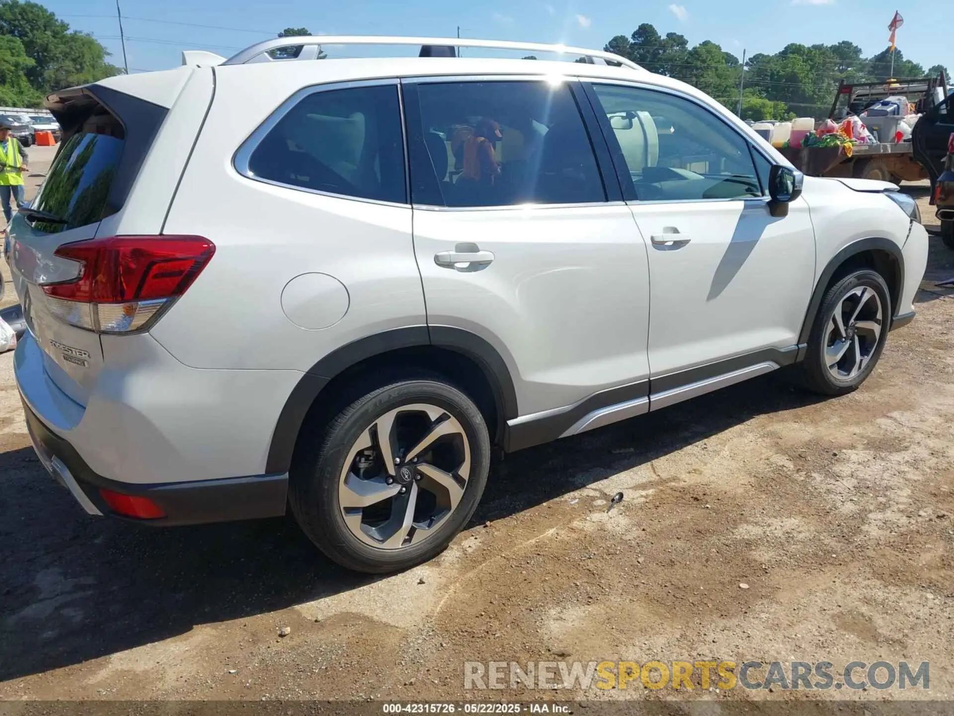 4 Photograph of a damaged car JF2SKARC3PH525847 SUBARU FORESTER 2023