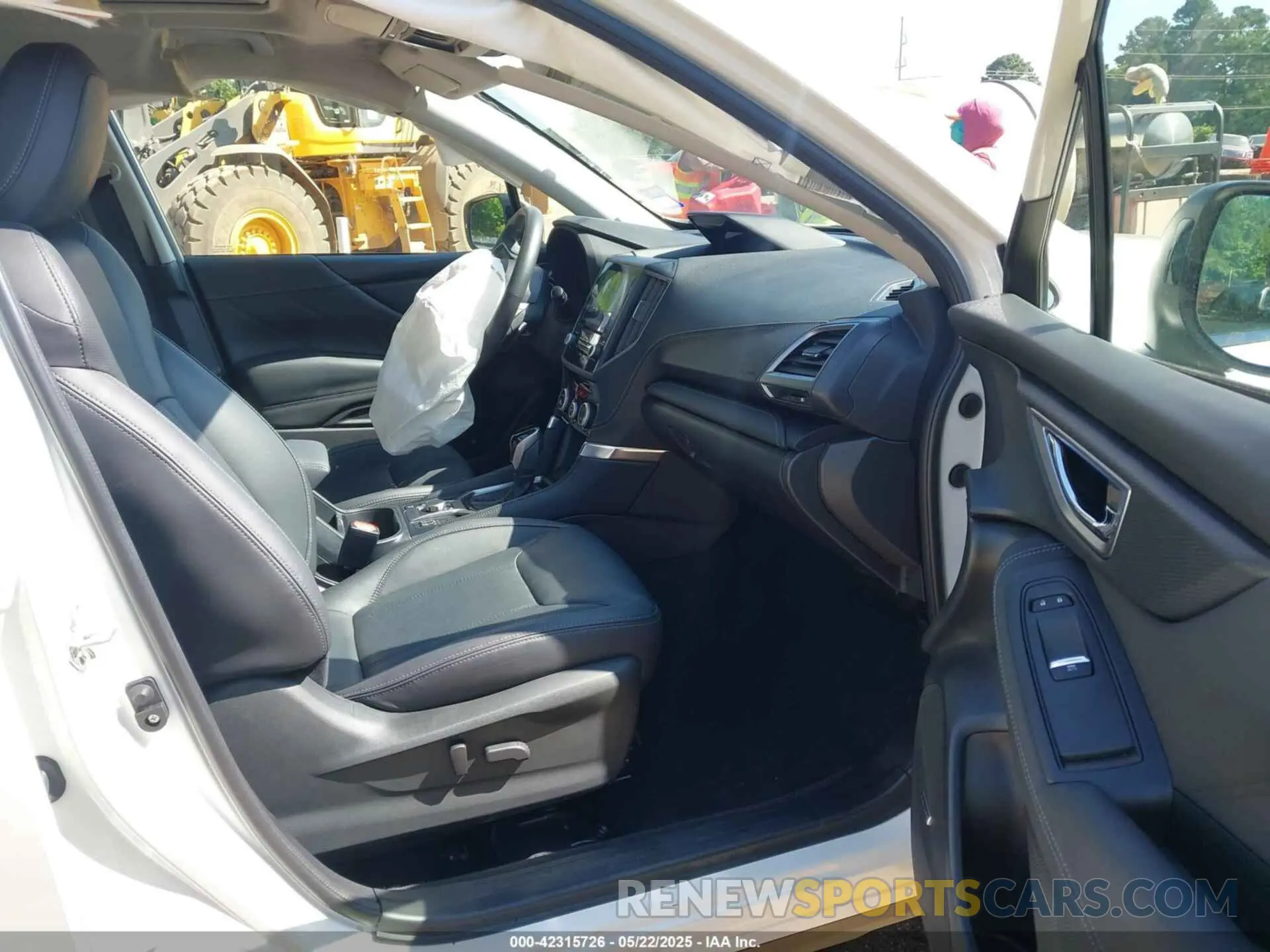 5 Photograph of a damaged car JF2SKARC3PH525847 SUBARU FORESTER 2023