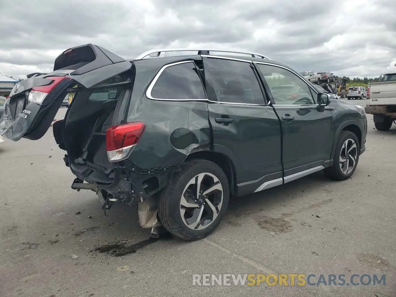 3 Photograph of a damaged car JF2SKARCXPH421629 SUBARU FORESTER 2023