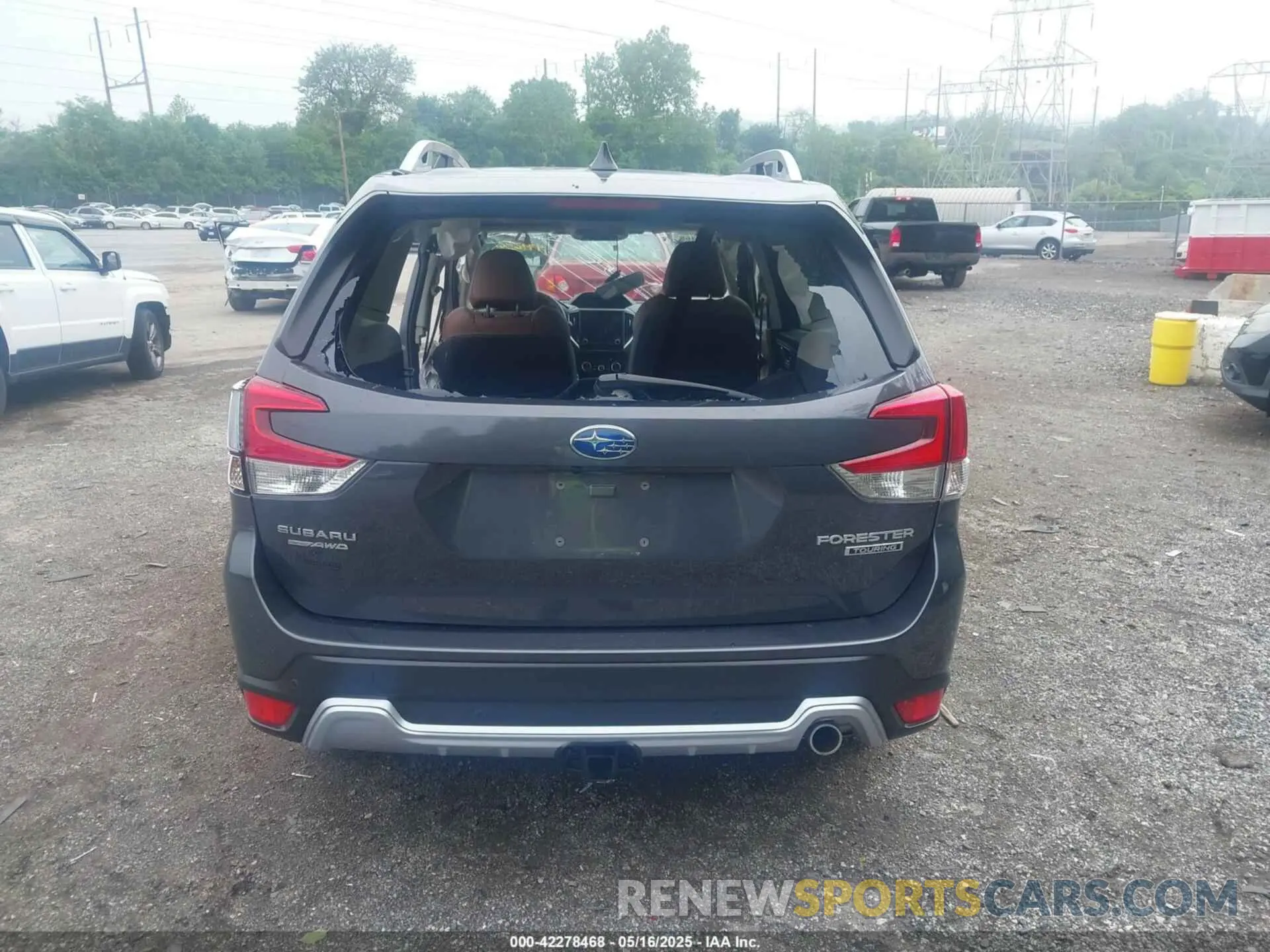 17 Photograph of a damaged car JF2SKARCXPH471656 SUBARU FORESTER 2023