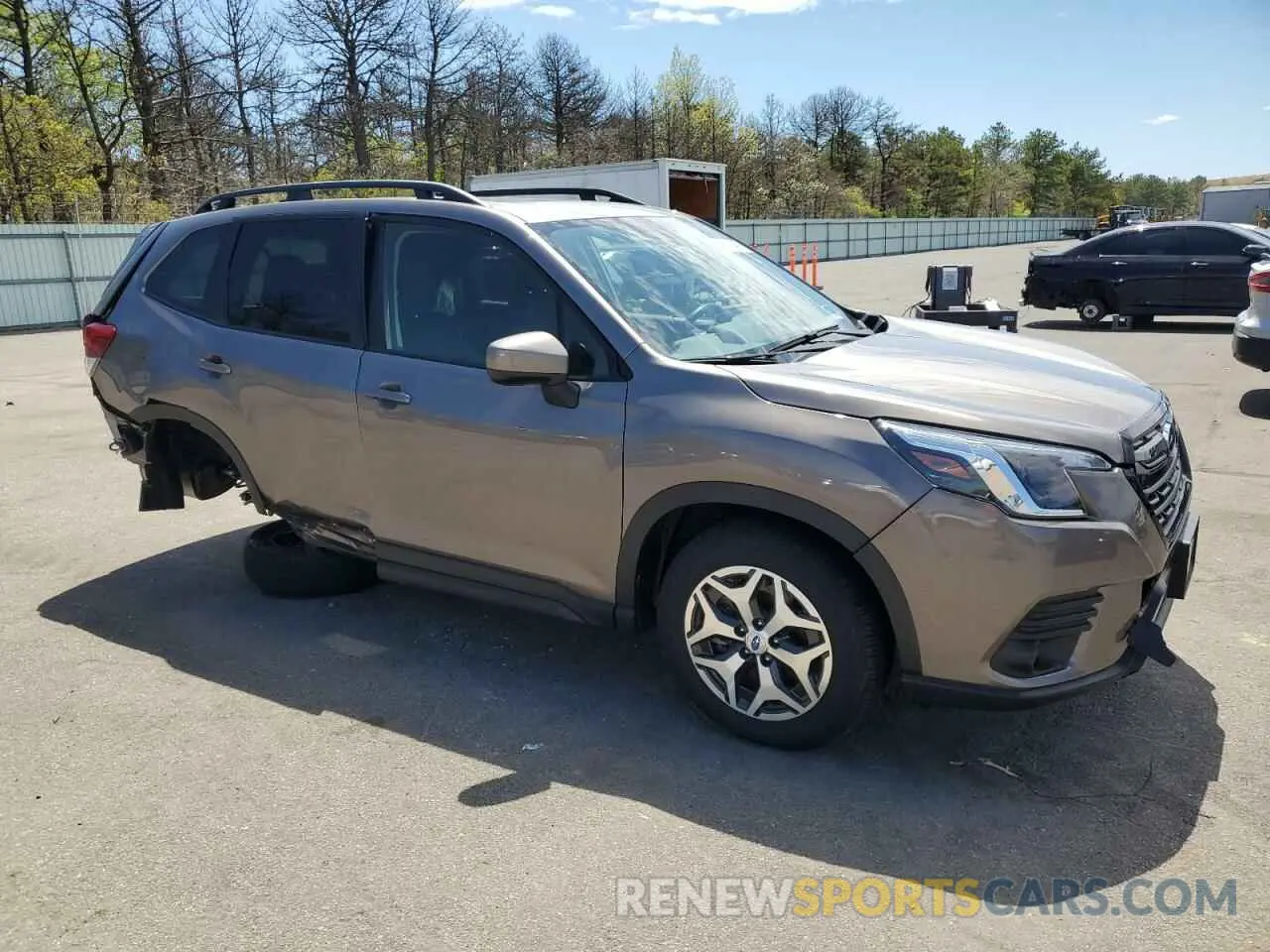 4 Photograph of a damaged car JF2SKACC6RH463419 SUBARU FORESTER 2024