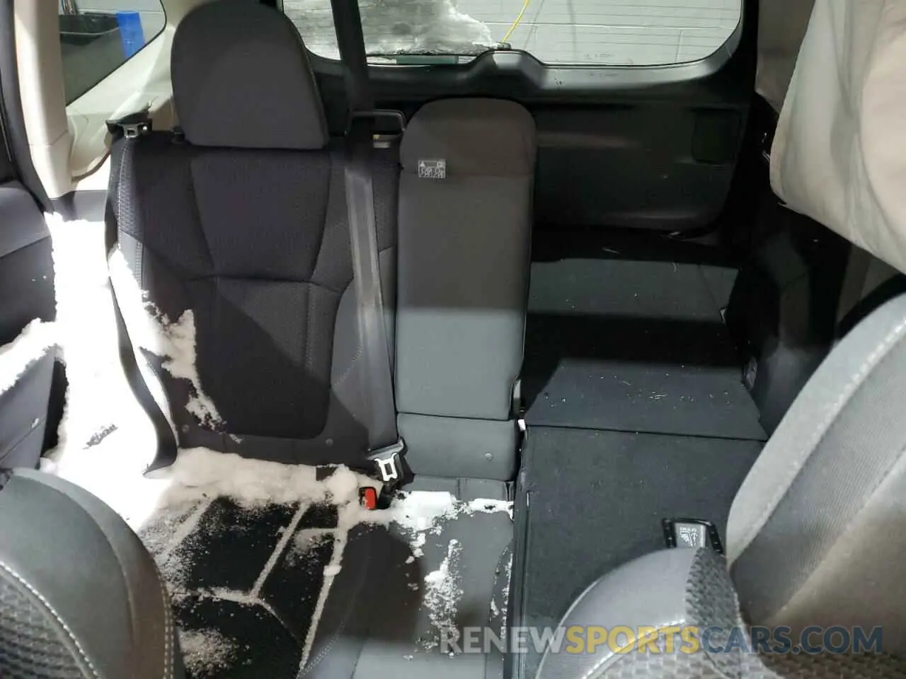 10 Photograph of a damaged car JF2SKADC0RH479789 SUBARU FORESTER 2024