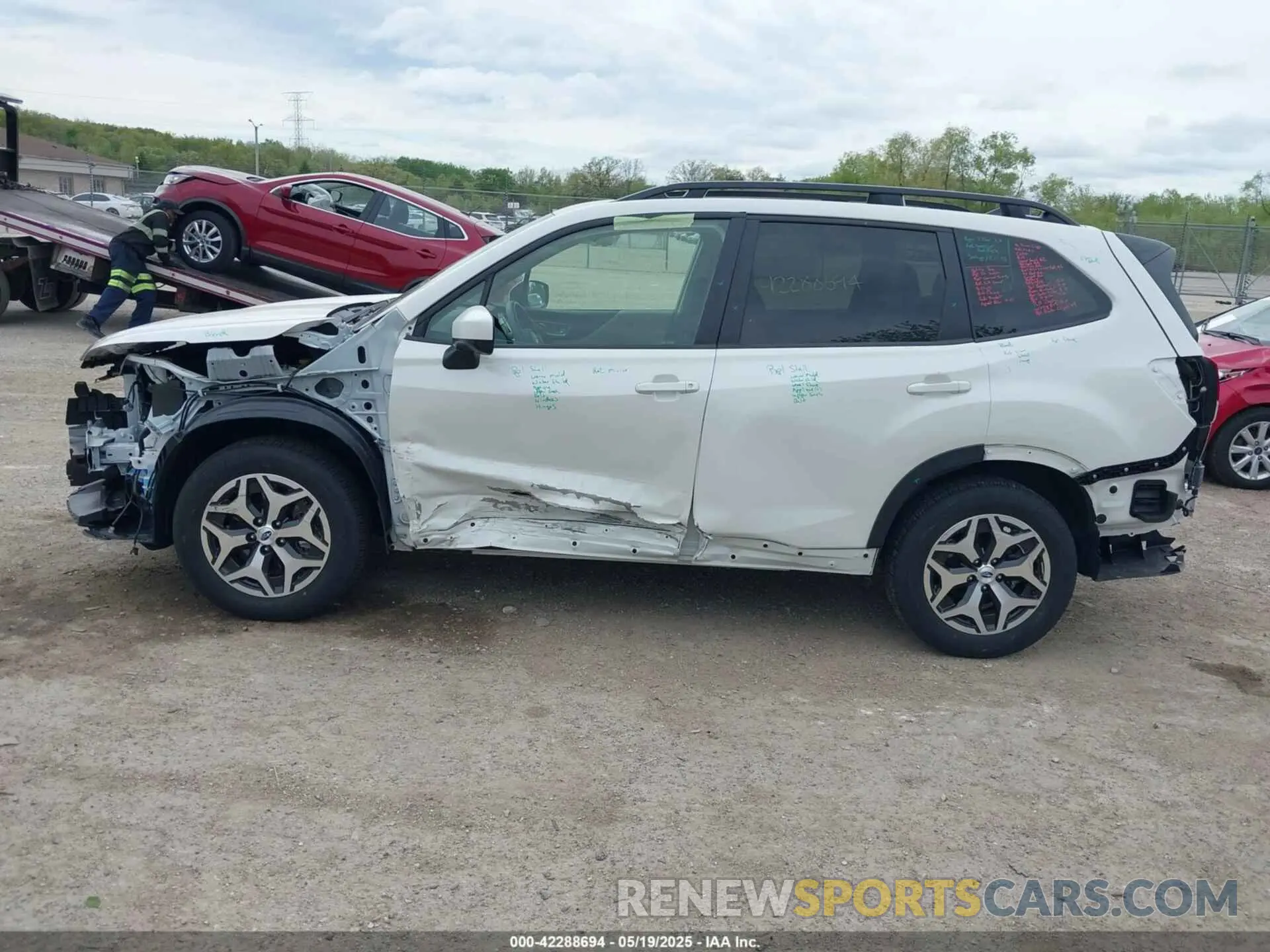14 Photograph of a damaged car JF2SKADC1RH496259 SUBARU FORESTER 2024
