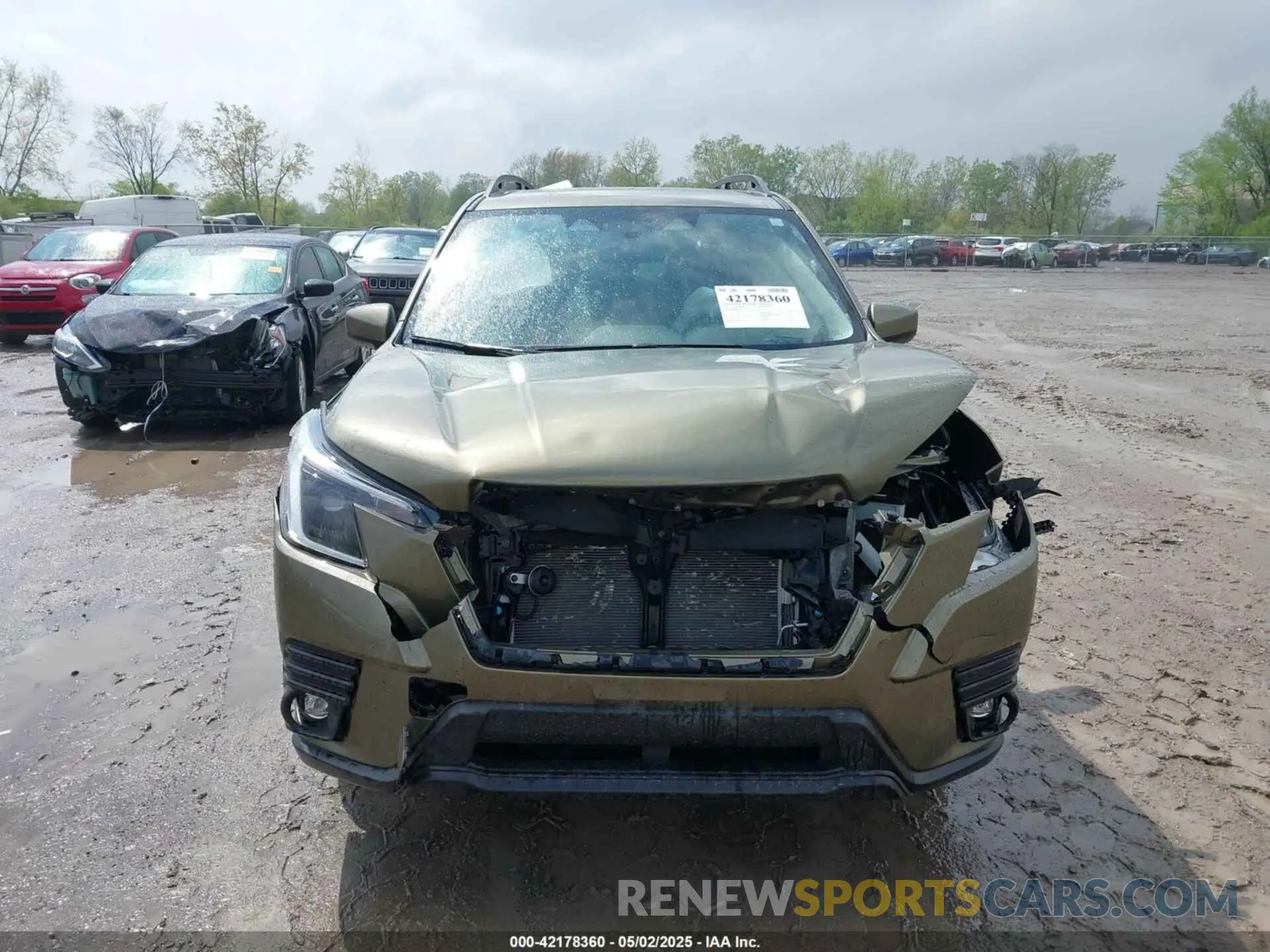 12 Photograph of a damaged car JF2SKADC2RH503185 SUBARU FORESTER 2024