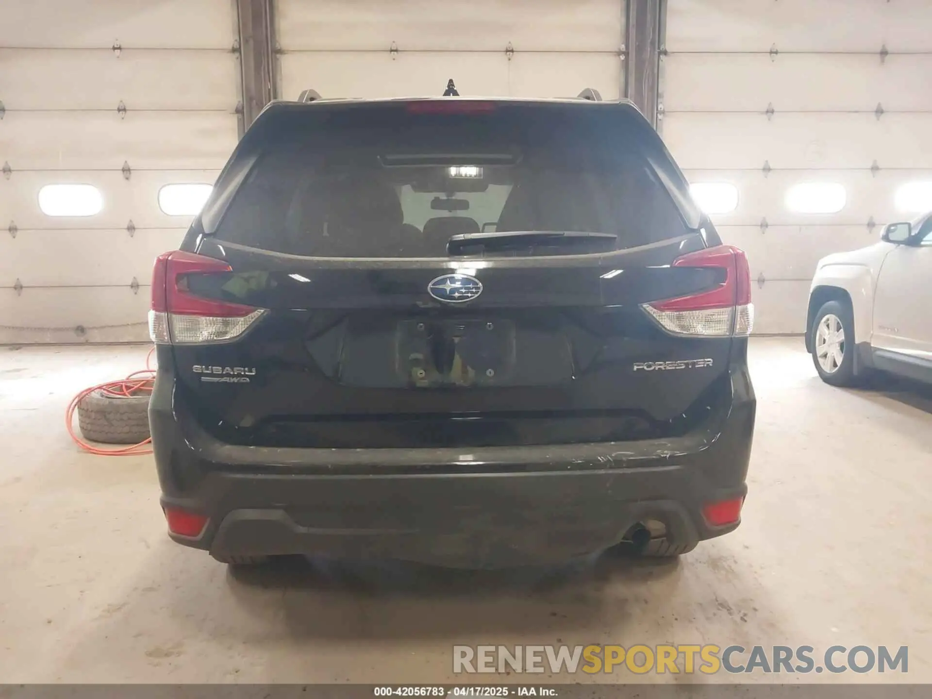 16 Photograph of a damaged car JF2SKADC2RH517149 SUBARU FORESTER 2024