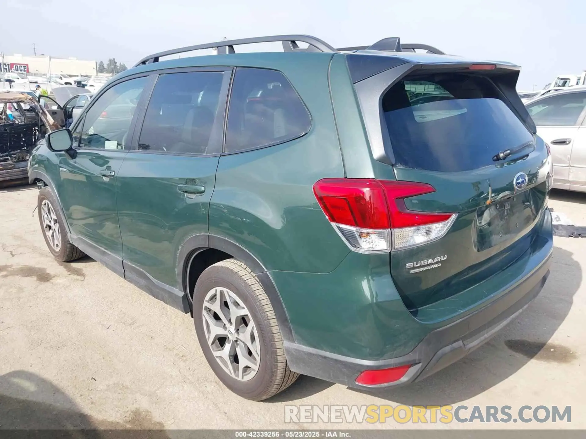3 Photograph of a damaged car JF2SKADC9RH411801 SUBARU FORESTER 2024