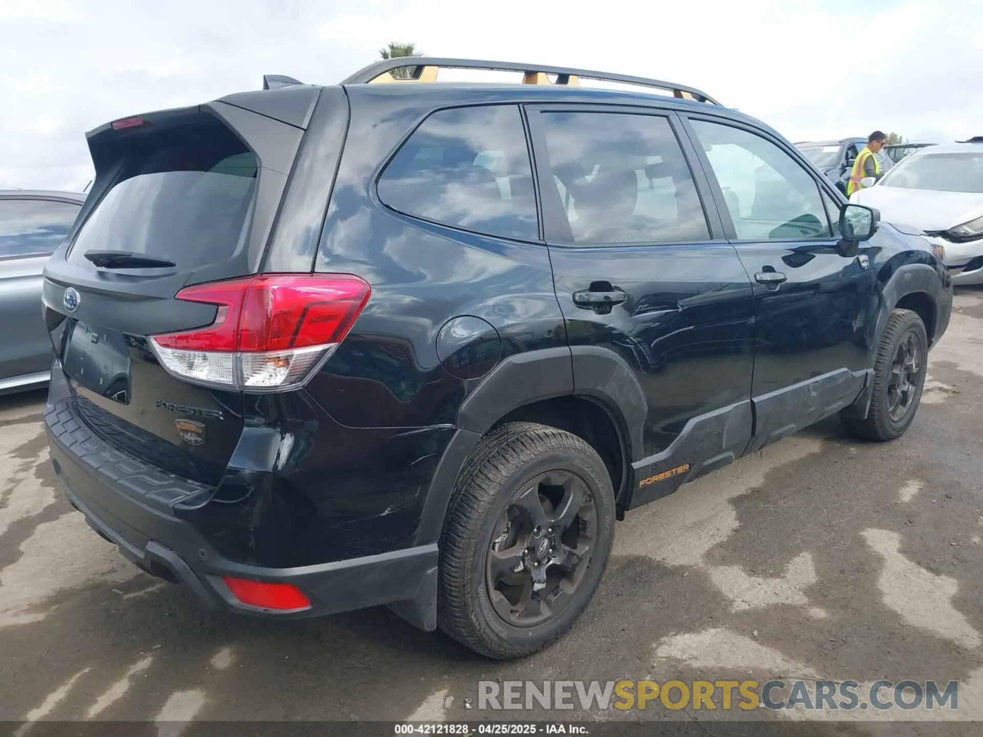 4 Photograph of a damaged car JF2SKAJC3RH461288 SUBARU FORESTER 2024