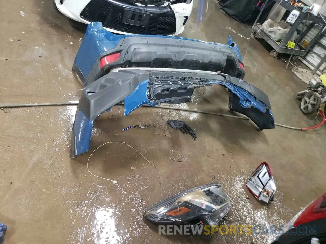 12 Photograph of a damaged car JF2SKAJC6RH419438 SUBARU FORESTER 2024