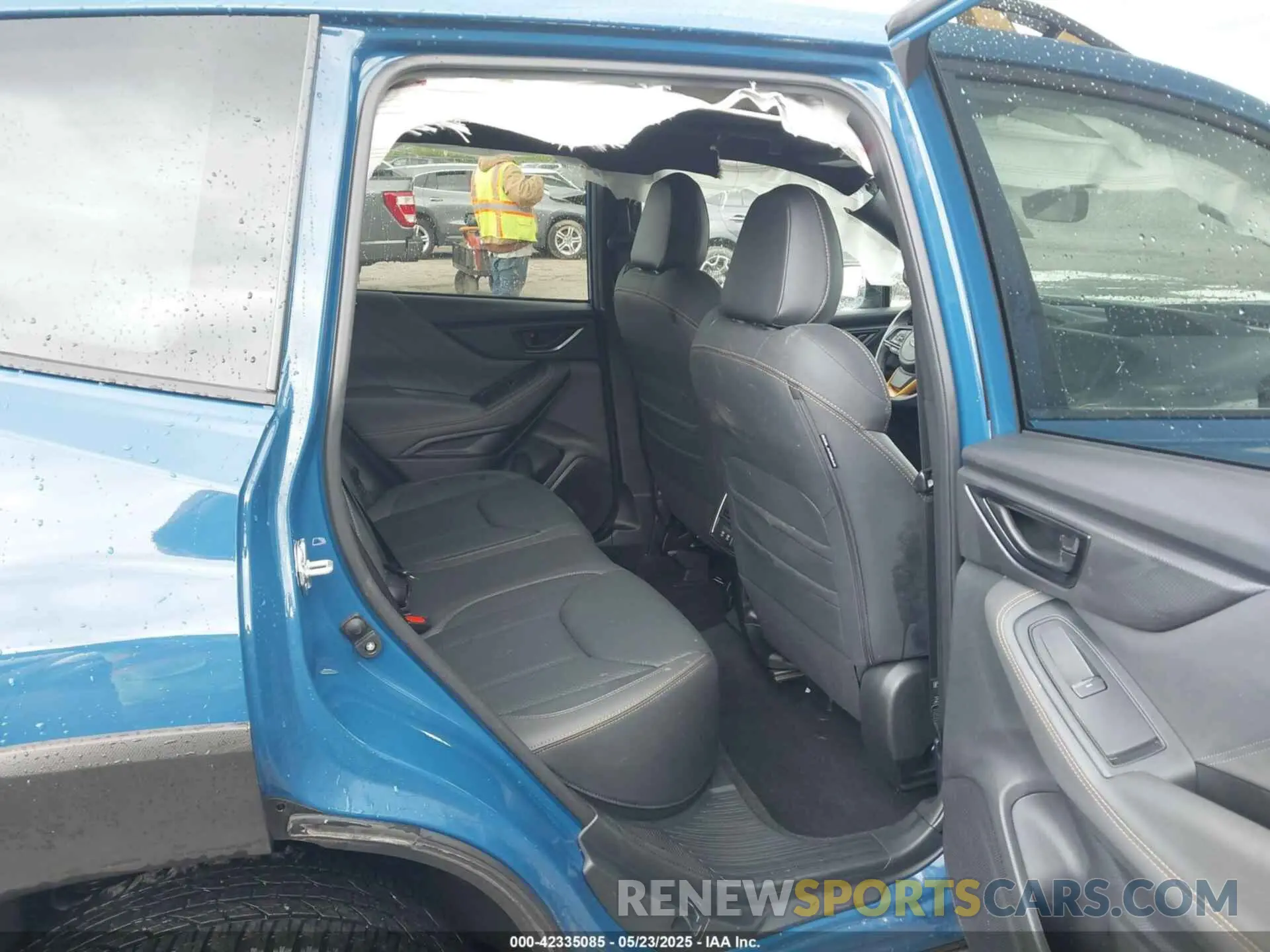 8 Photograph of a damaged car JF2SKAJCXRH457075 SUBARU FORESTER 2024