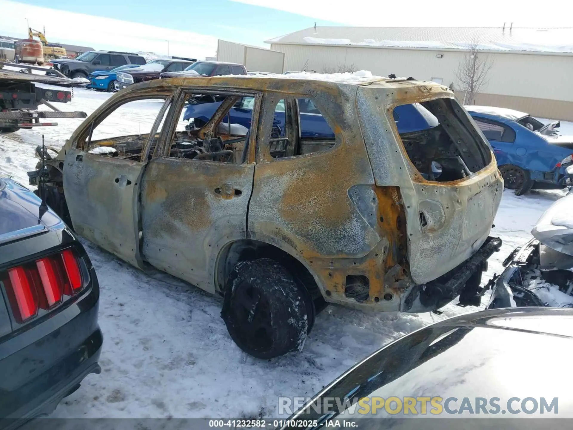 3 Photograph of a damaged car JF2SKAJCXRH461885 SUBARU FORESTER 2024