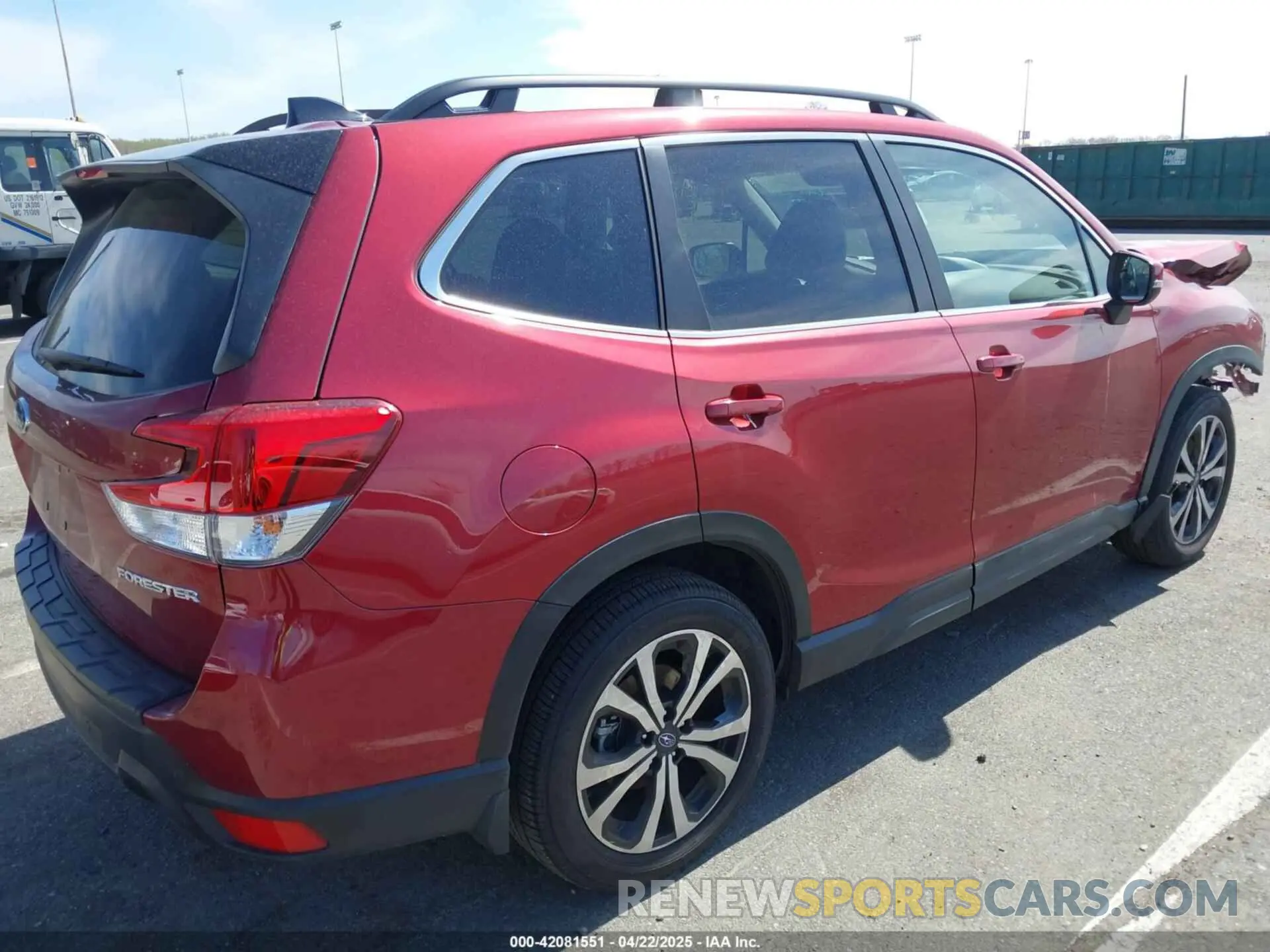 4 Photograph of a damaged car JF2SKALC9RH453452 SUBARU FORESTER 2024