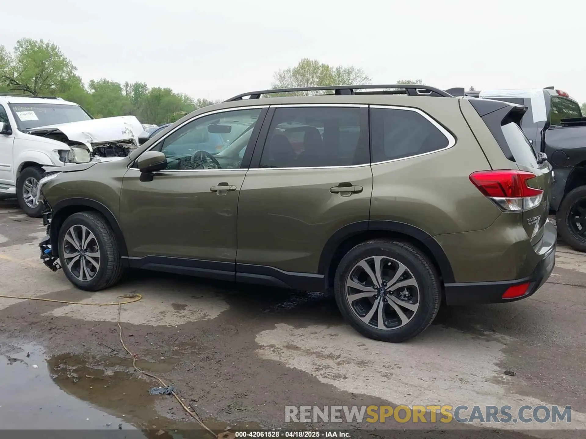15 Photograph of a damaged car JF2SKALCXRH411873 SUBARU FORESTER 2024