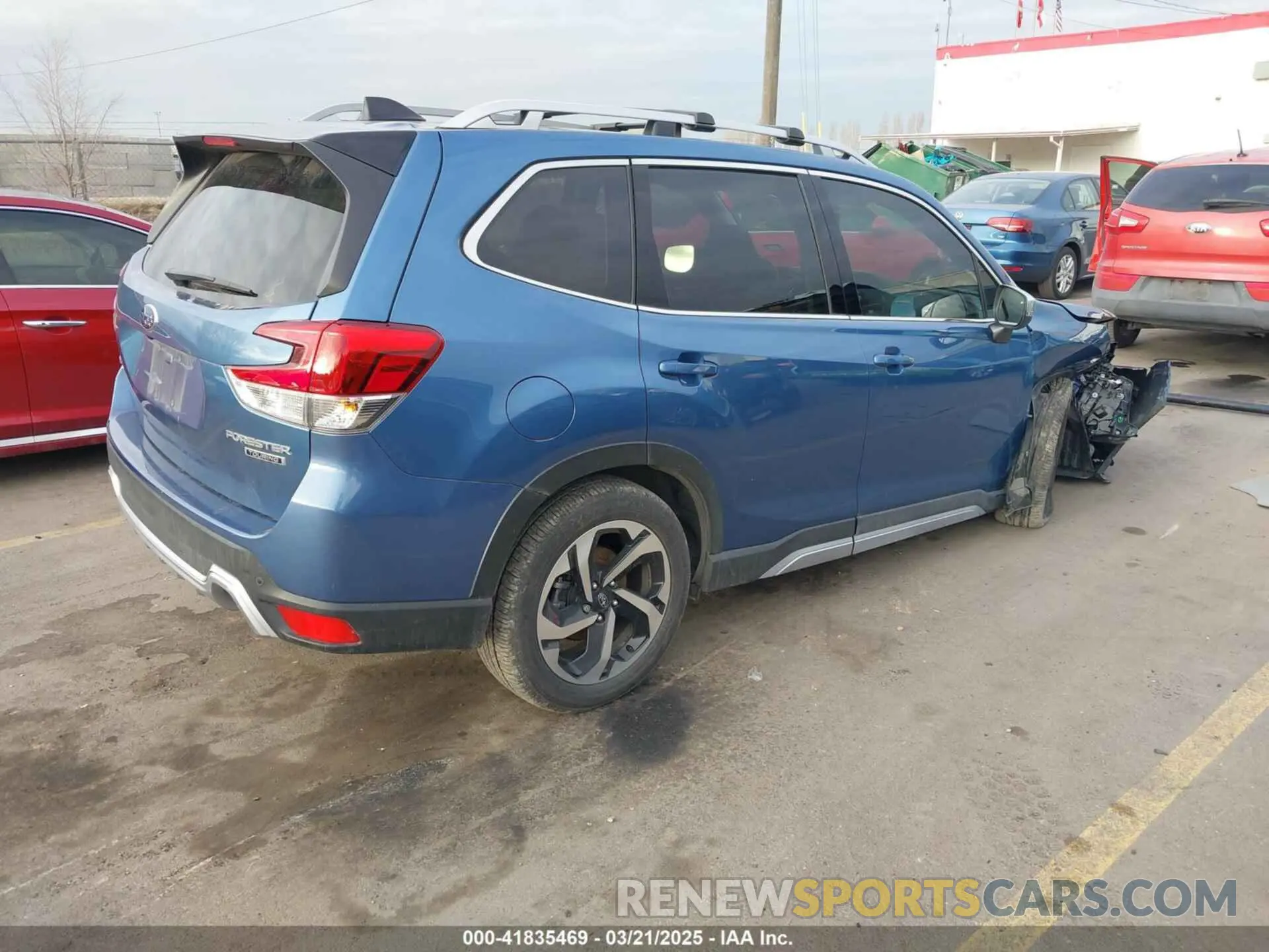 4 Photograph of a damaged car JF2SKAMC3RH500683 SUBARU FORESTER 2024