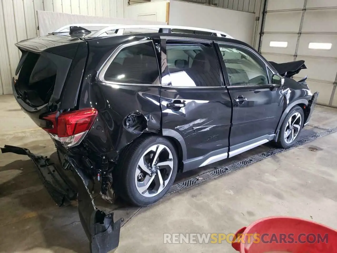 3 Photograph of a damaged car JF2SKAMC6RH424831 SUBARU FORESTER 2024