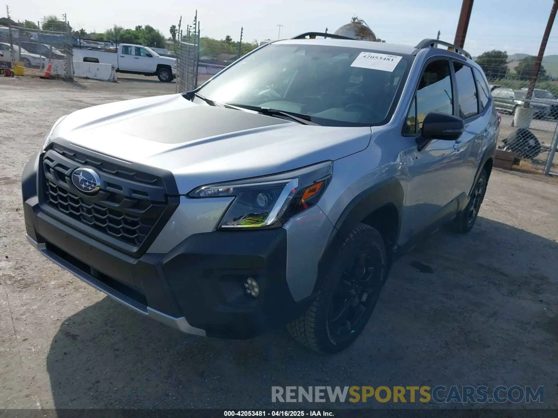 2 Photograph of a damaged car JF2SKAJC5SH401079 SUBARU FORESTER 2025