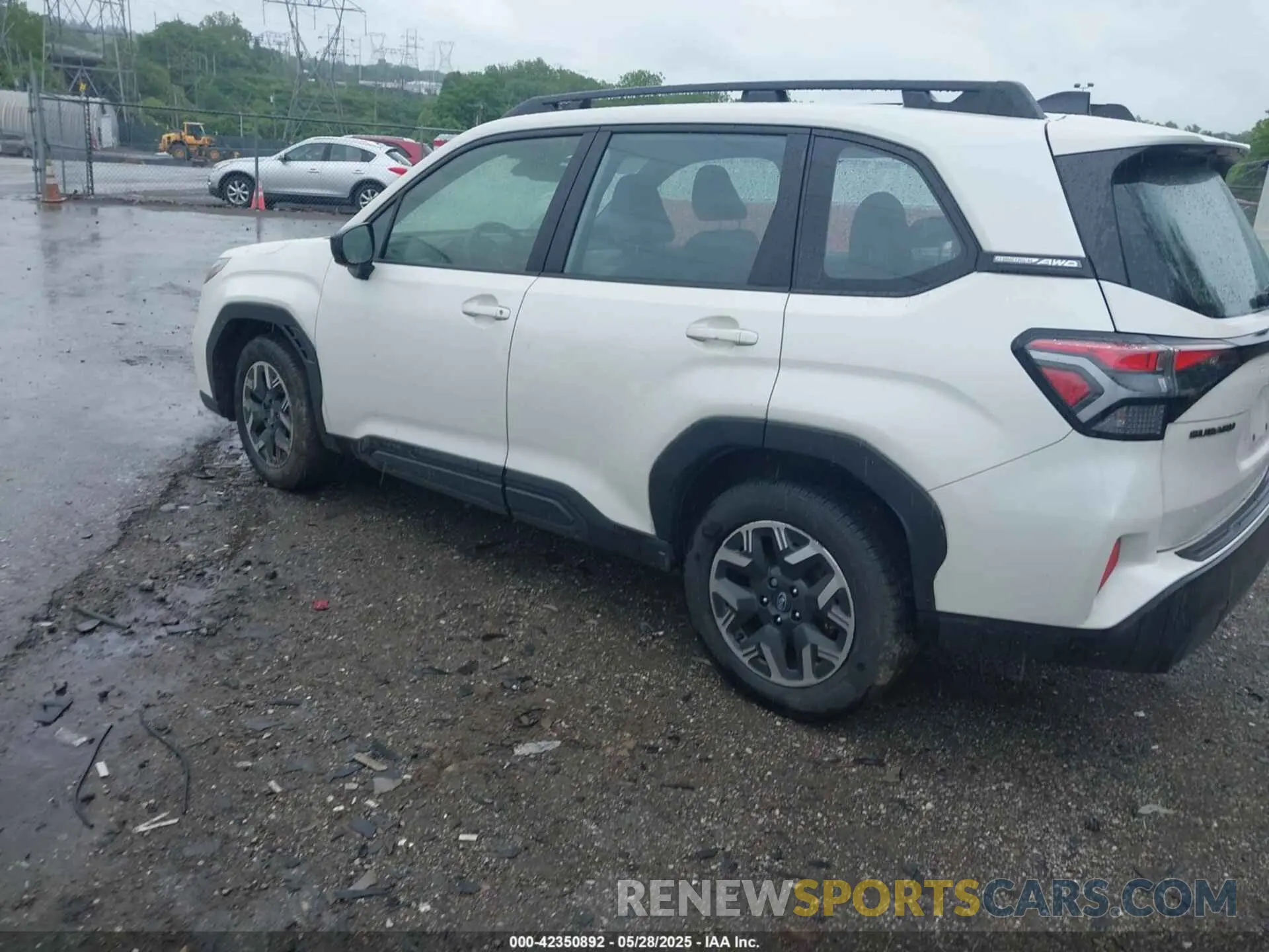 3 Photograph of a damaged car JF2SLDAC0SH407161 SUBARU FORESTER 2025