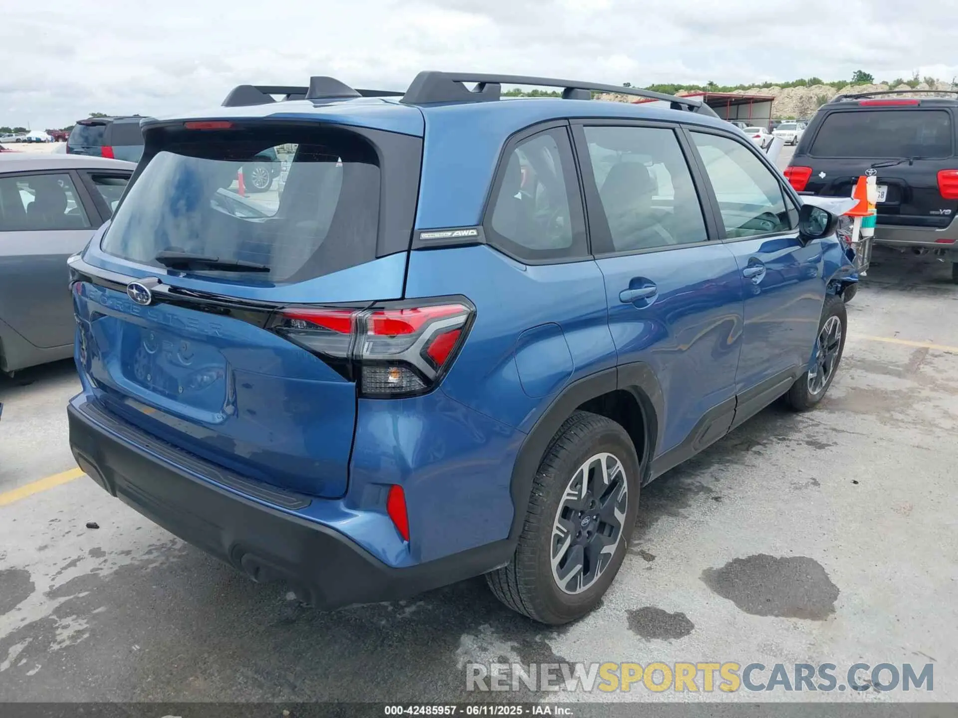 4 Photograph of a damaged car JF2SLDAC0SH501685 SUBARU FORESTER 2025