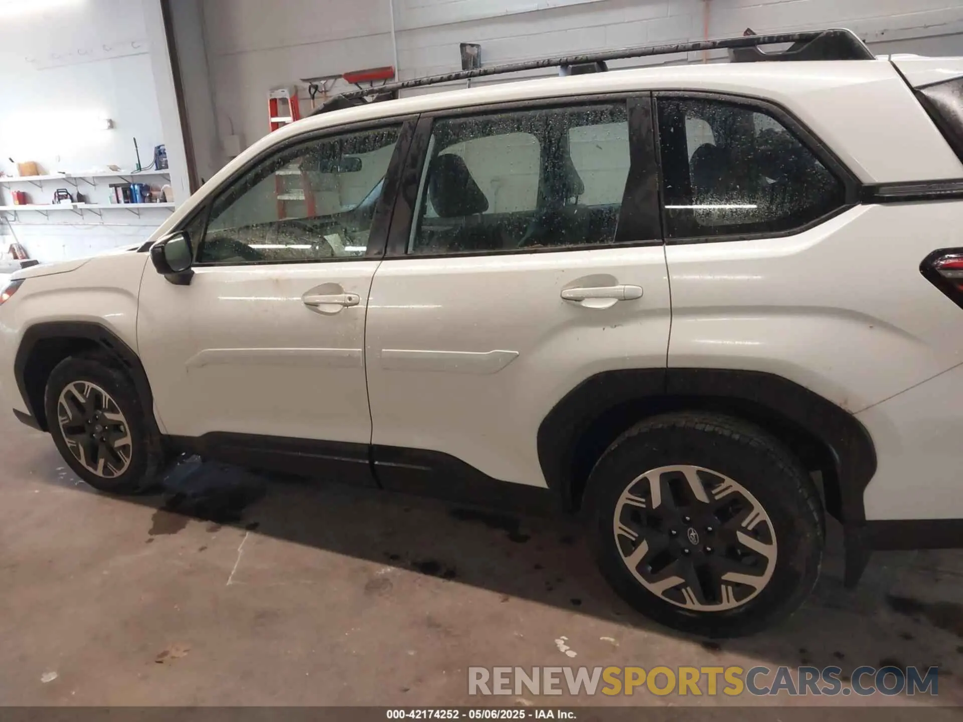 14 Photograph of a damaged car JF2SLDAC7SH453392 SUBARU FORESTER 2025