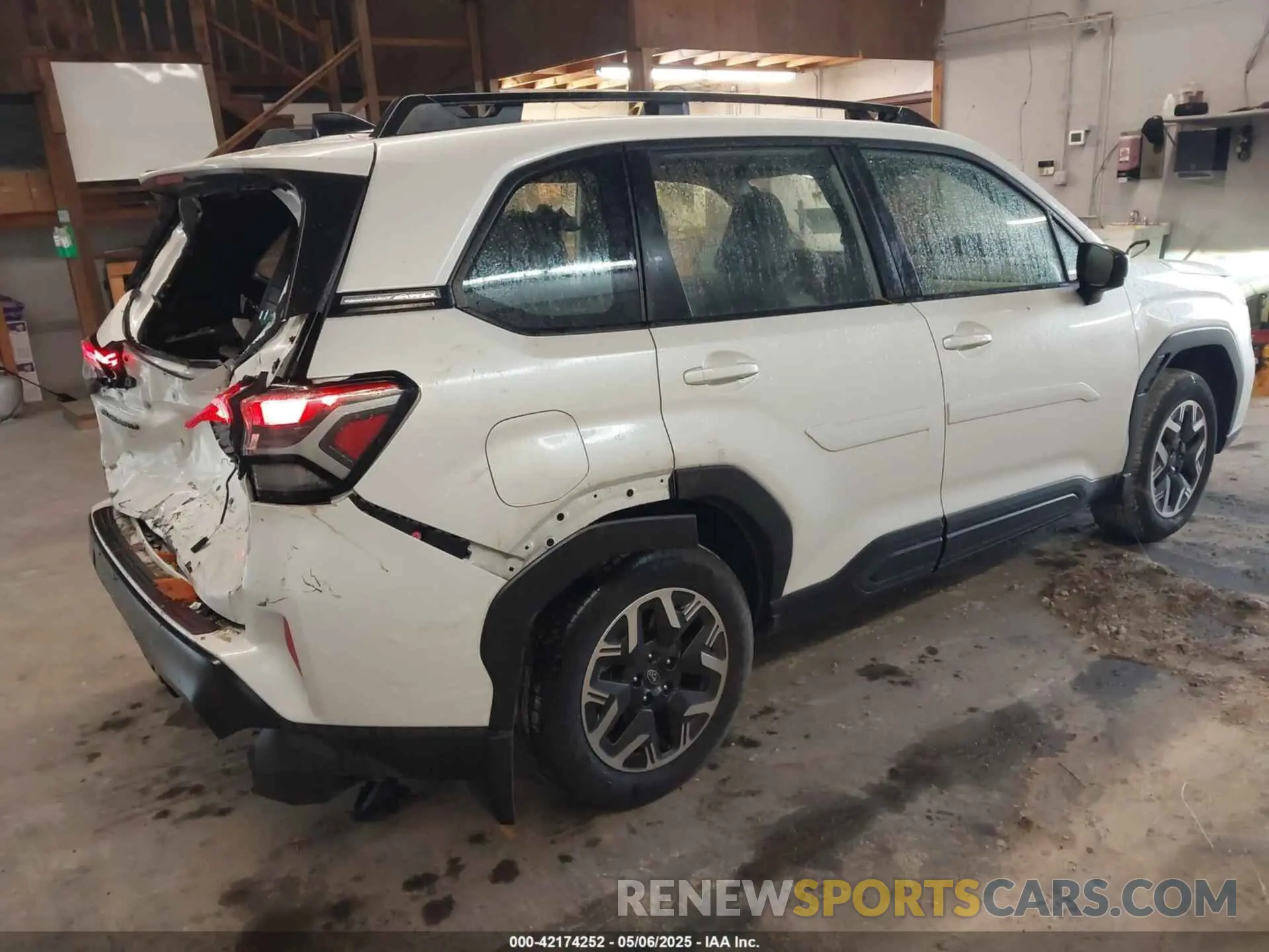 4 Photograph of a damaged car JF2SLDAC7SH453392 SUBARU FORESTER 2025