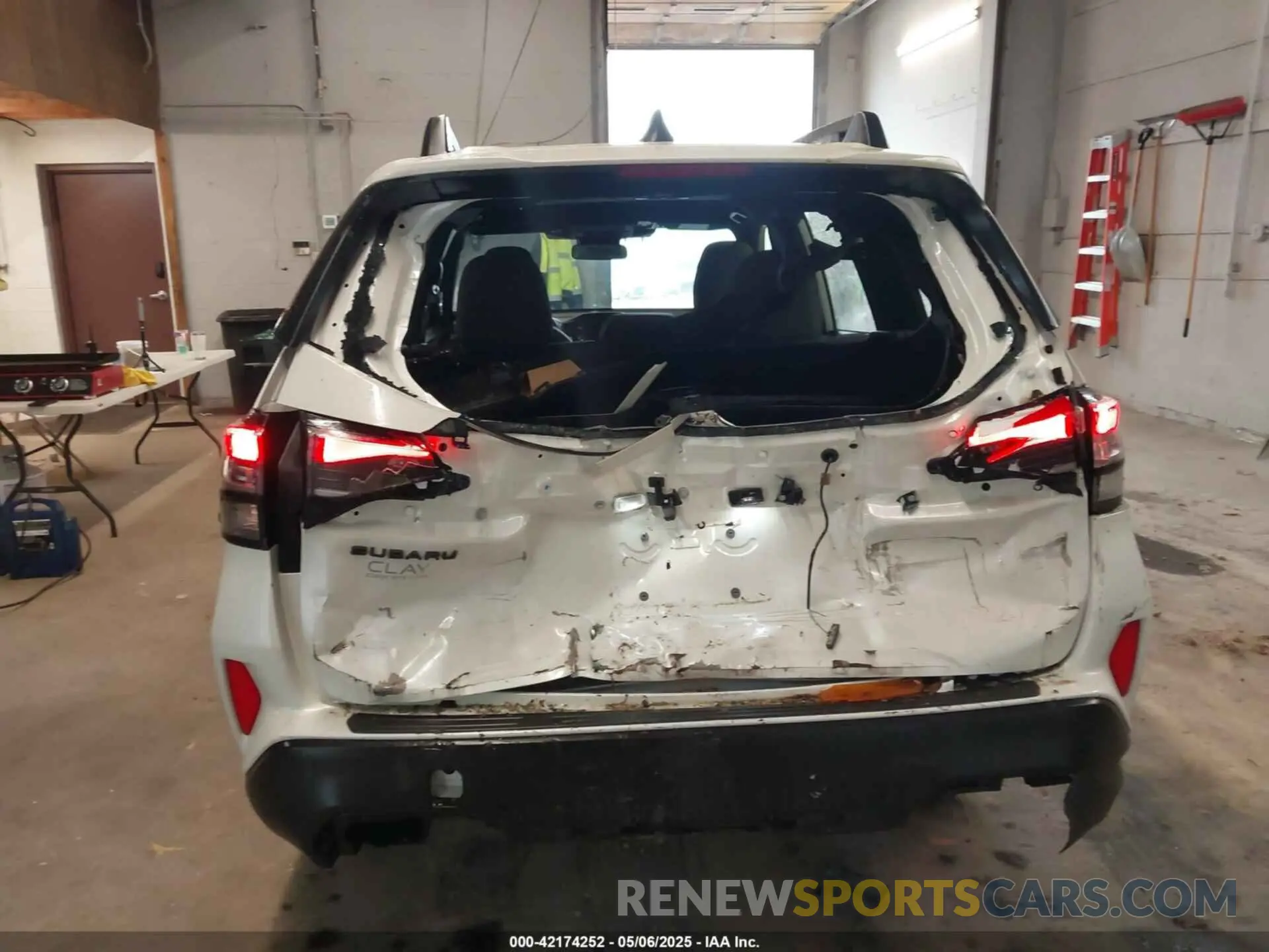 6 Photograph of a damaged car JF2SLDAC7SH453392 SUBARU FORESTER 2025